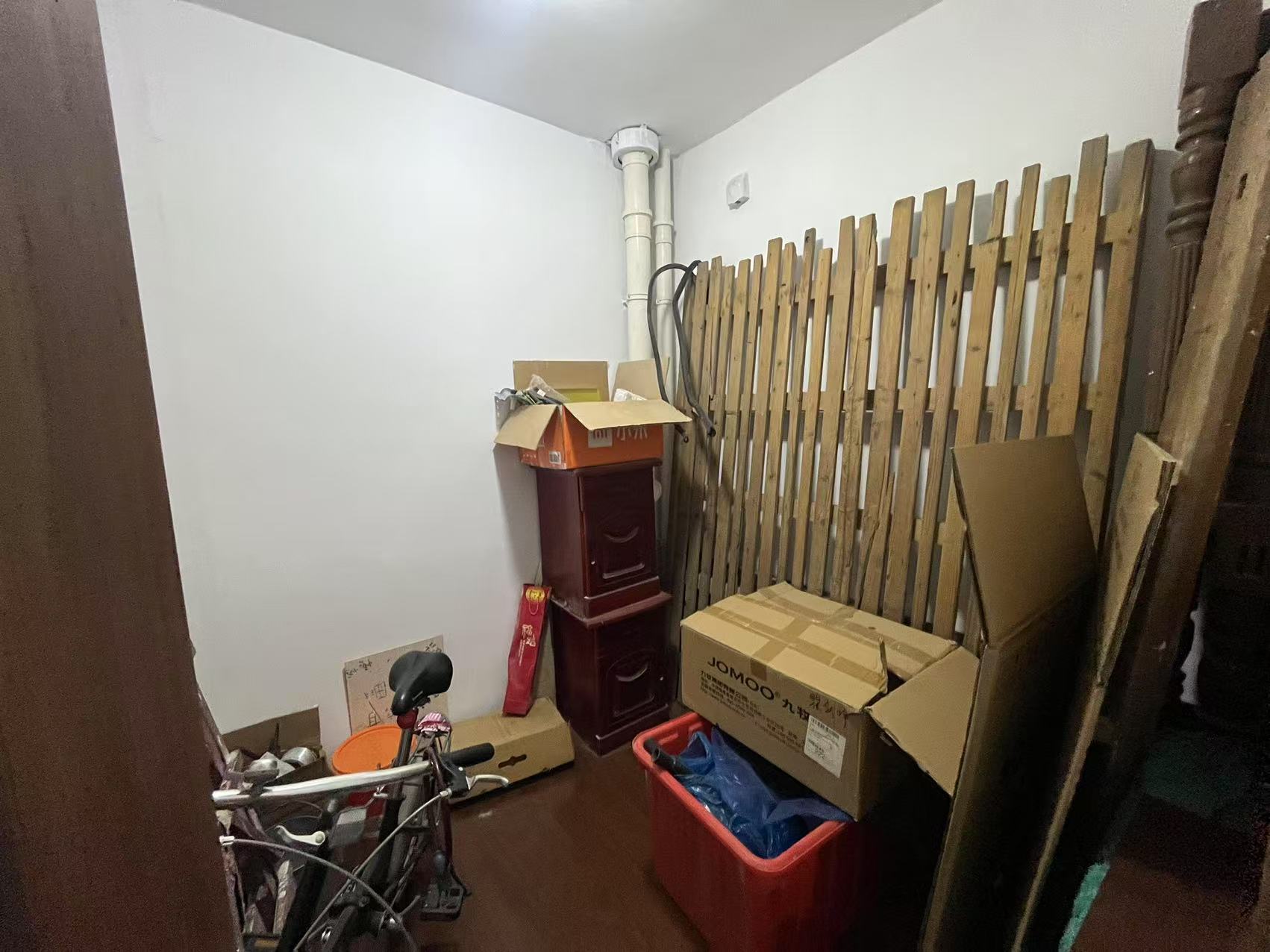 天香苑 3室1厅1卫 132m²