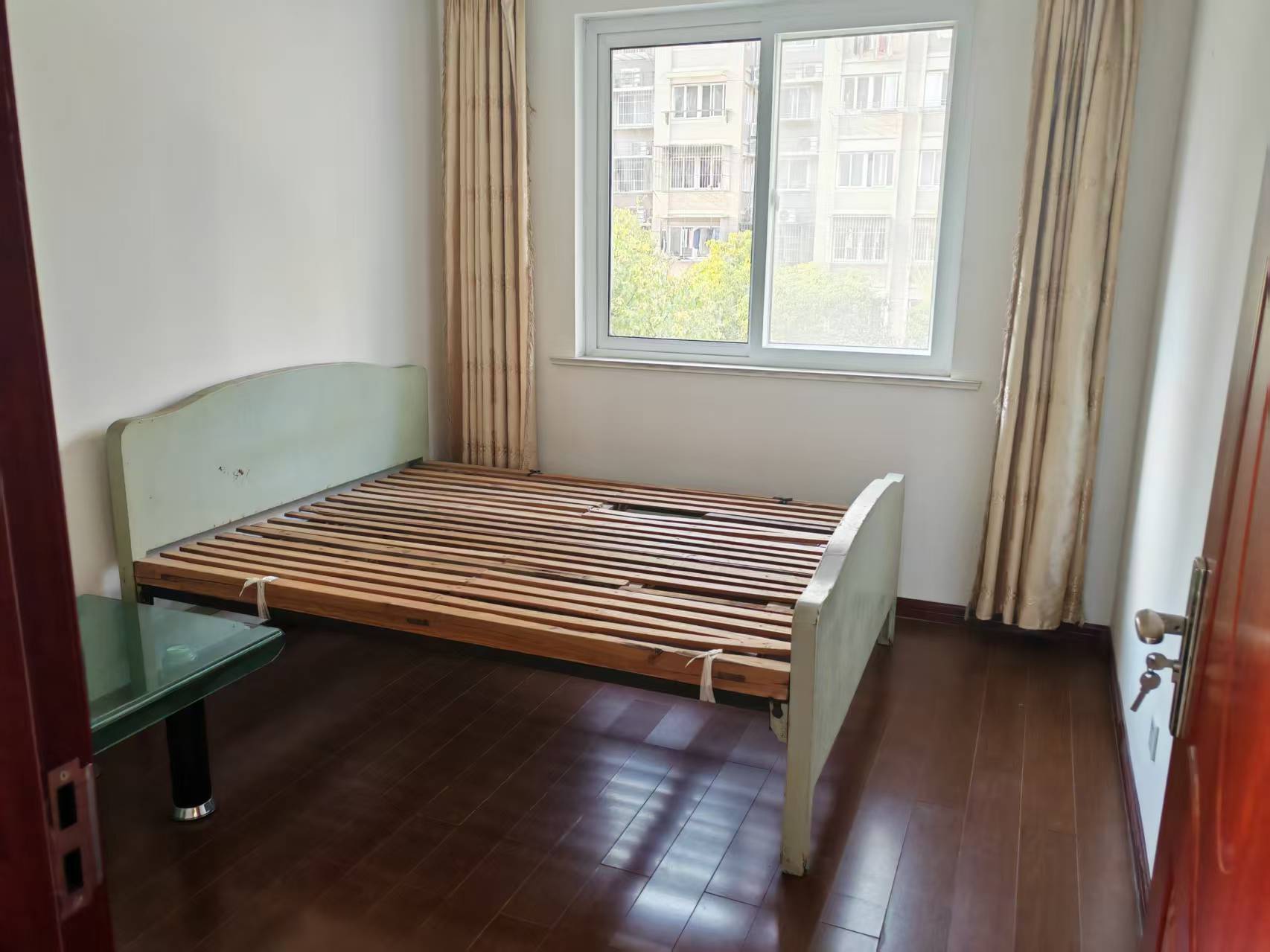 景和花苑 3室1厅1卫 113m²