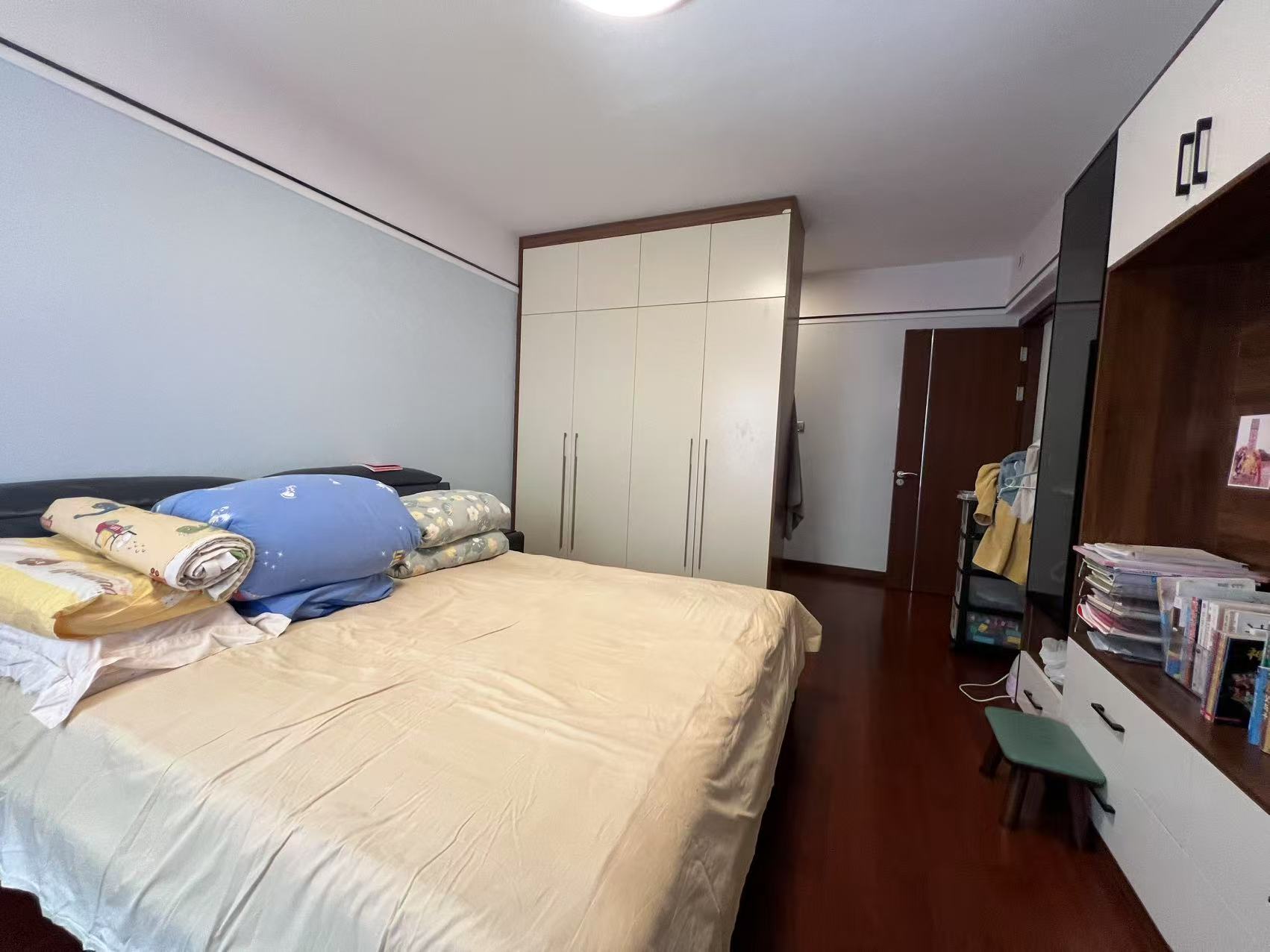 万科城市之光 4室2厅2卫 142m&sup2;