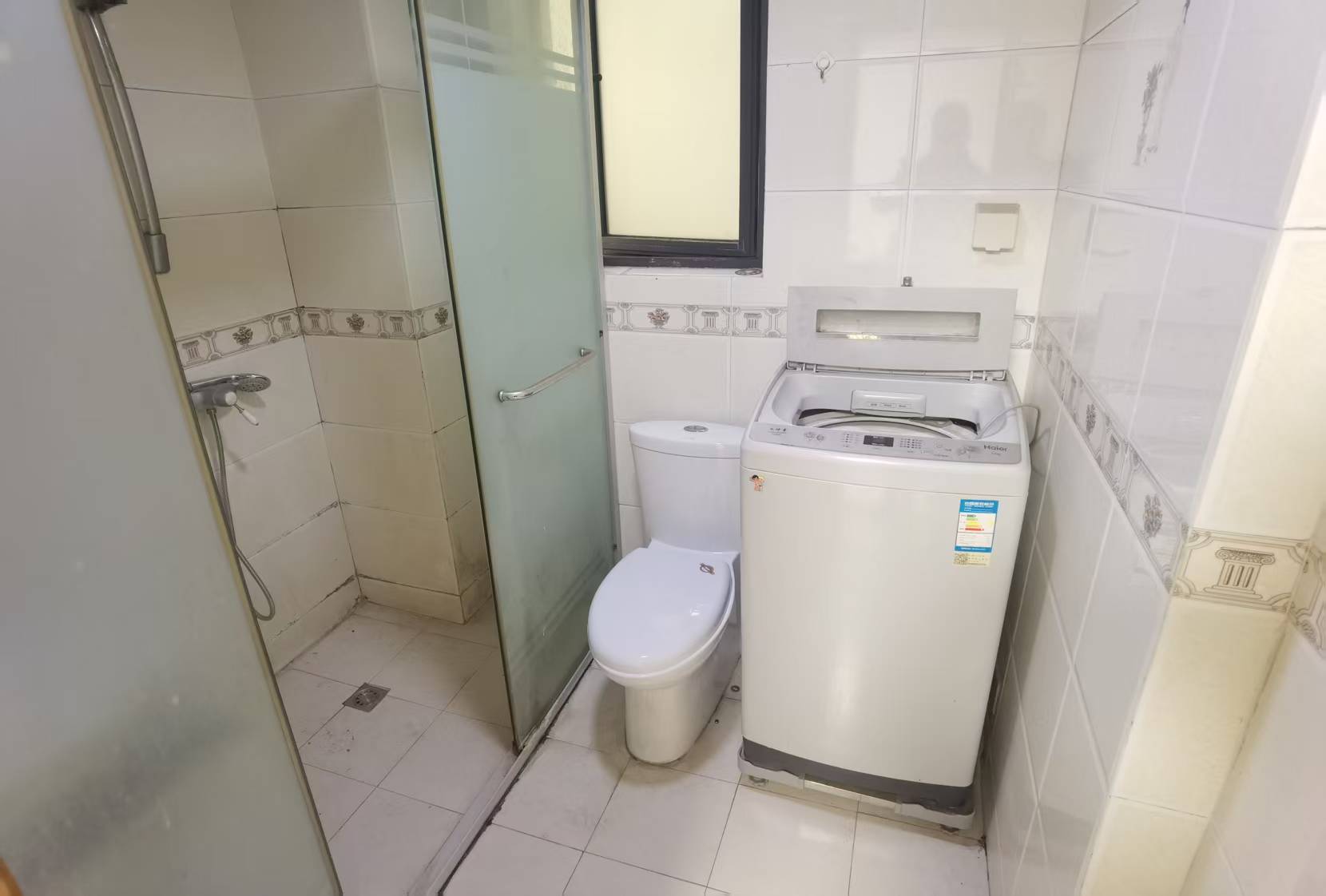 高迪晶城 2室1厅1卫 67m&sup2;