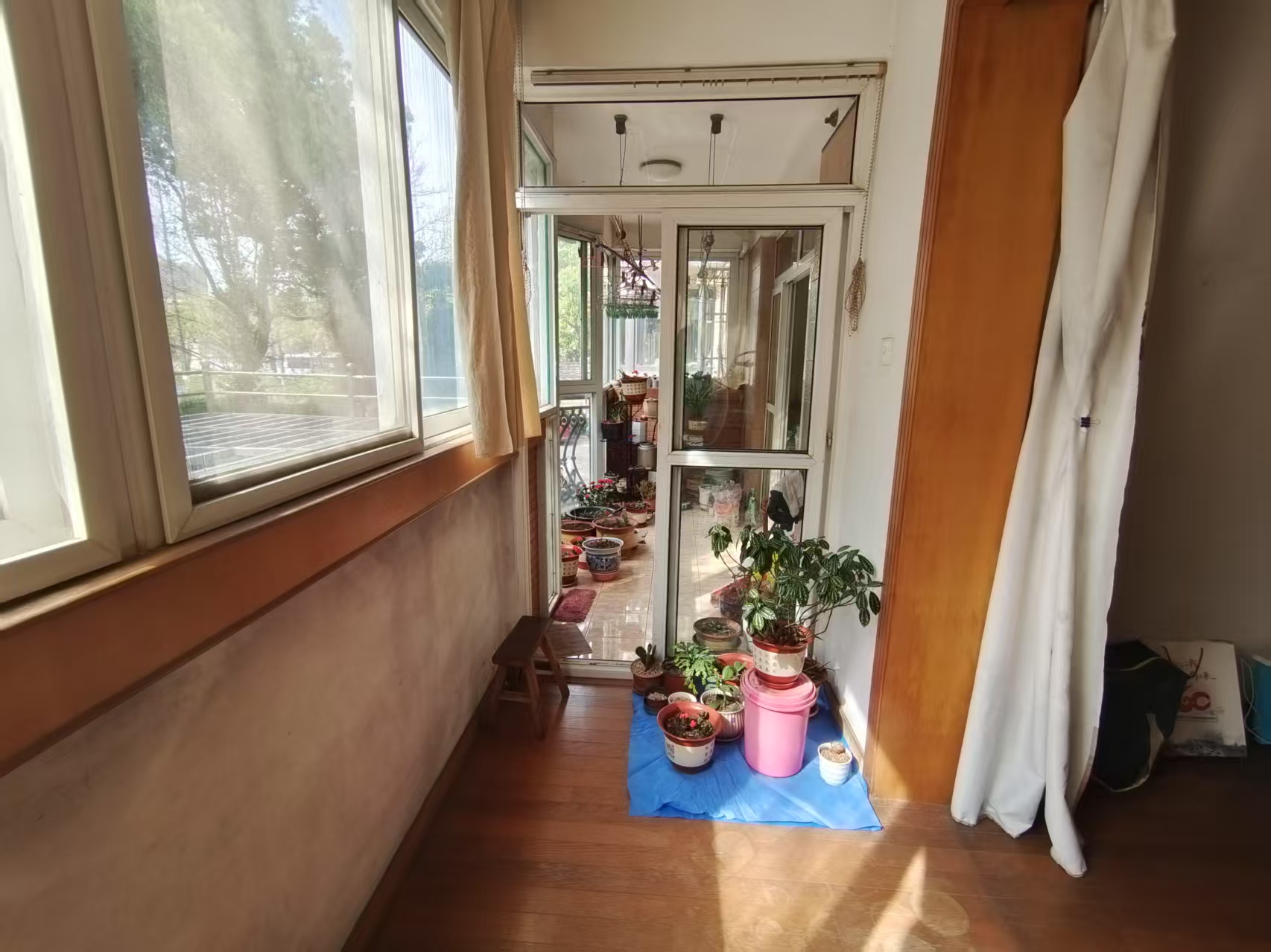 朝晖花园 3室2厅2卫 118.00m&sup2;