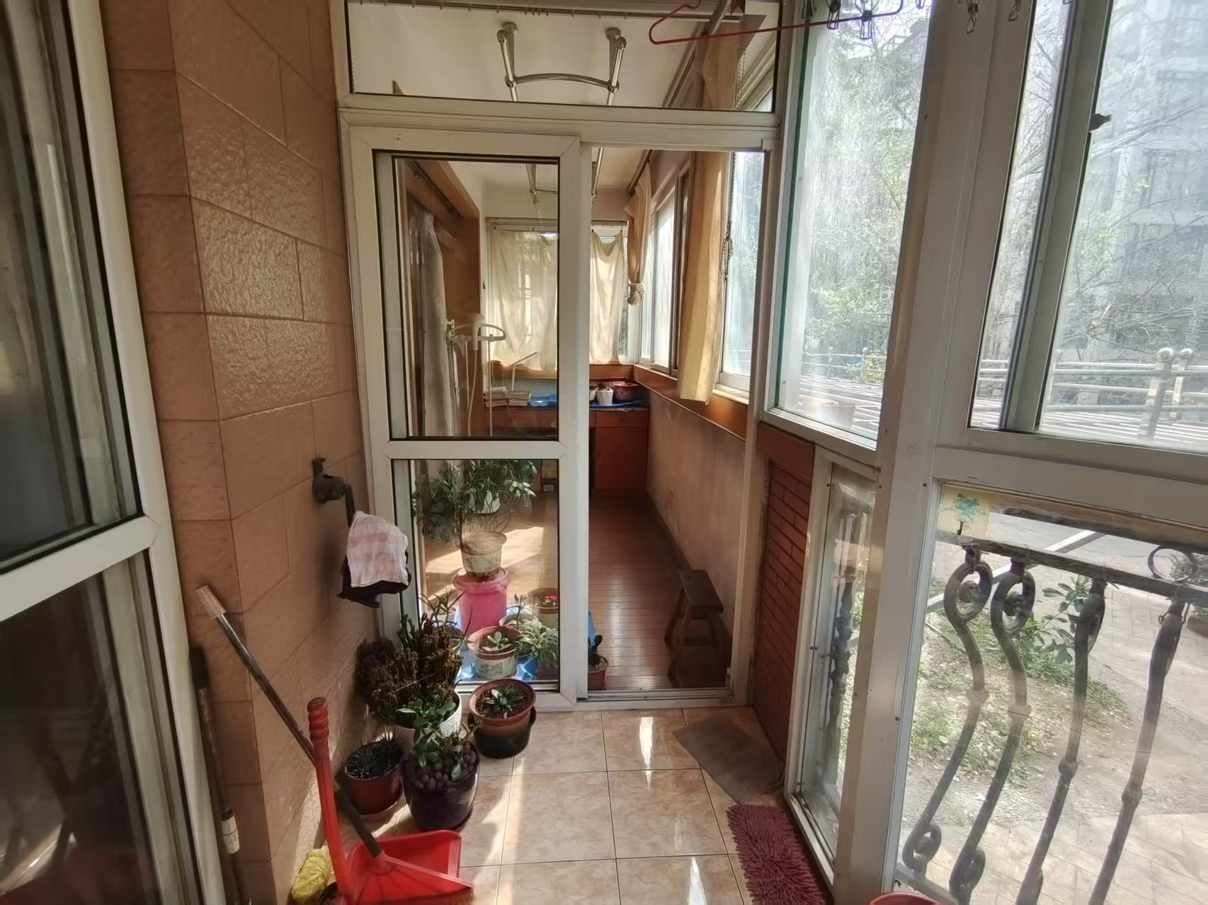 朝晖花园 3室2厅2卫 118.00m&sup2;