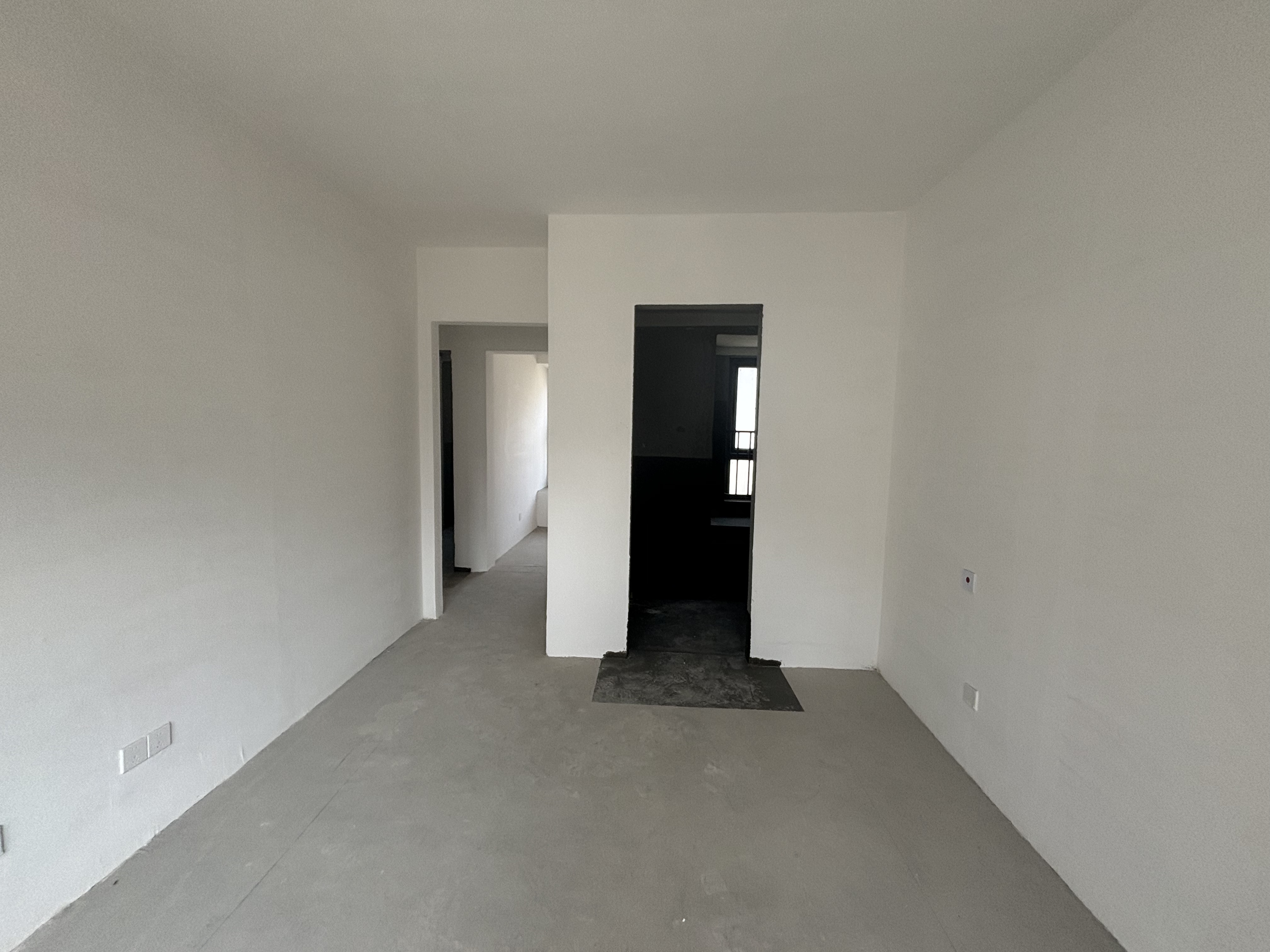 东时区 4室2厅2卫 114m&sup2;