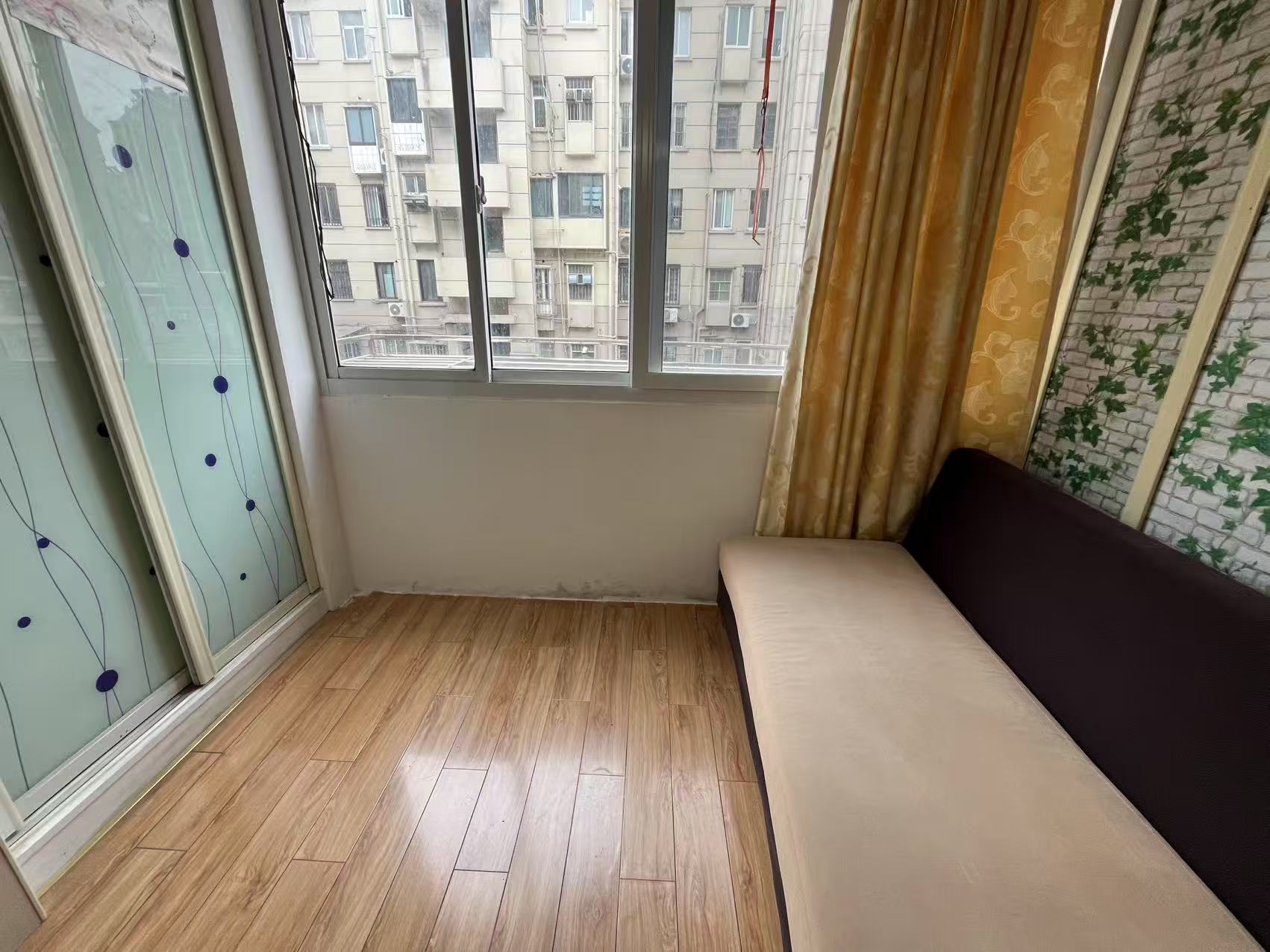 光明南村 2室1厅1卫 76.00m&sup2;