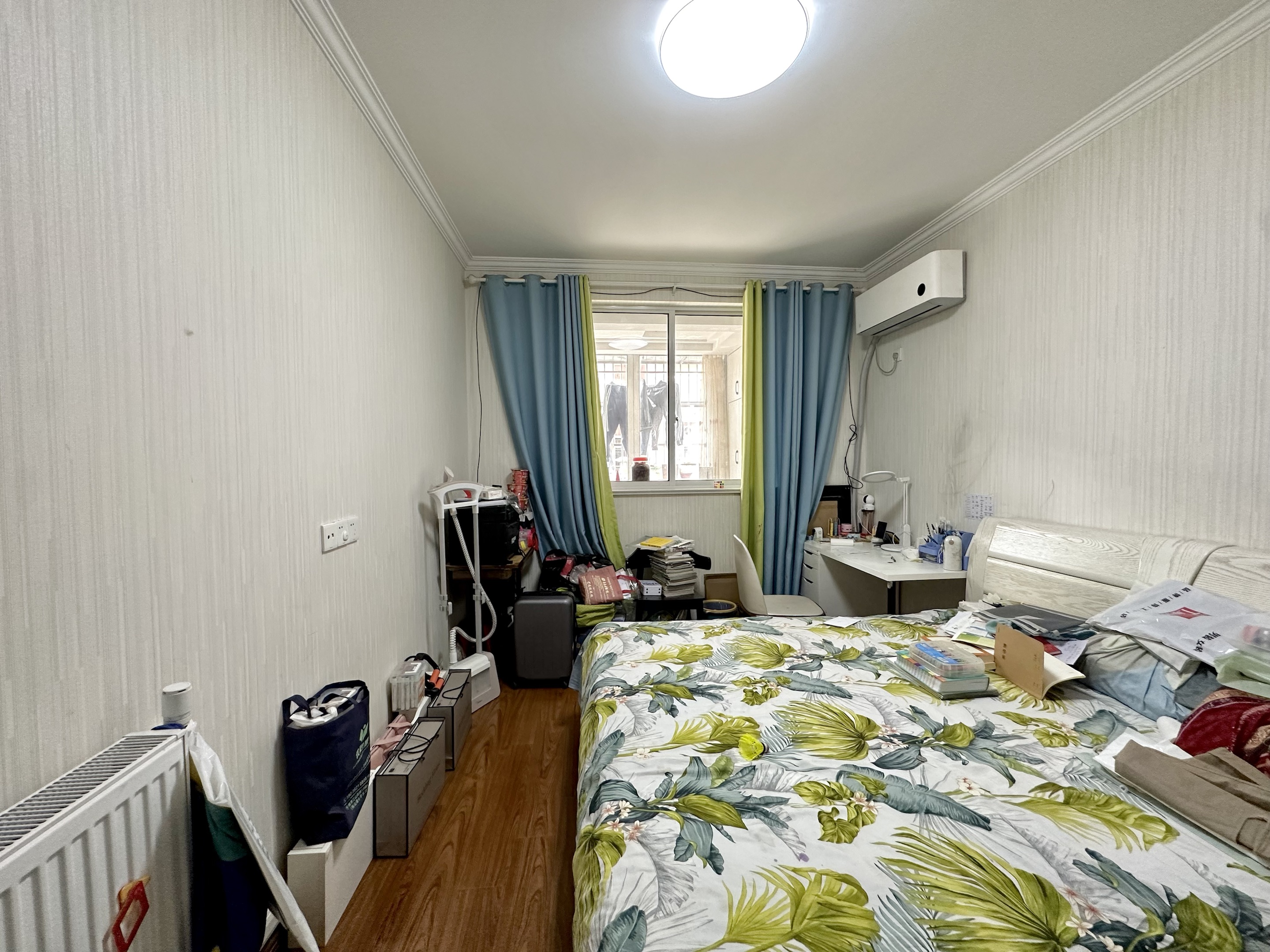 果园名居 3室2厅2卫 141.00m²