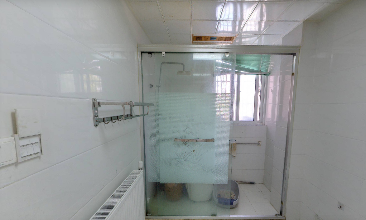 果园名居 3室2厅2卫 141.00m²