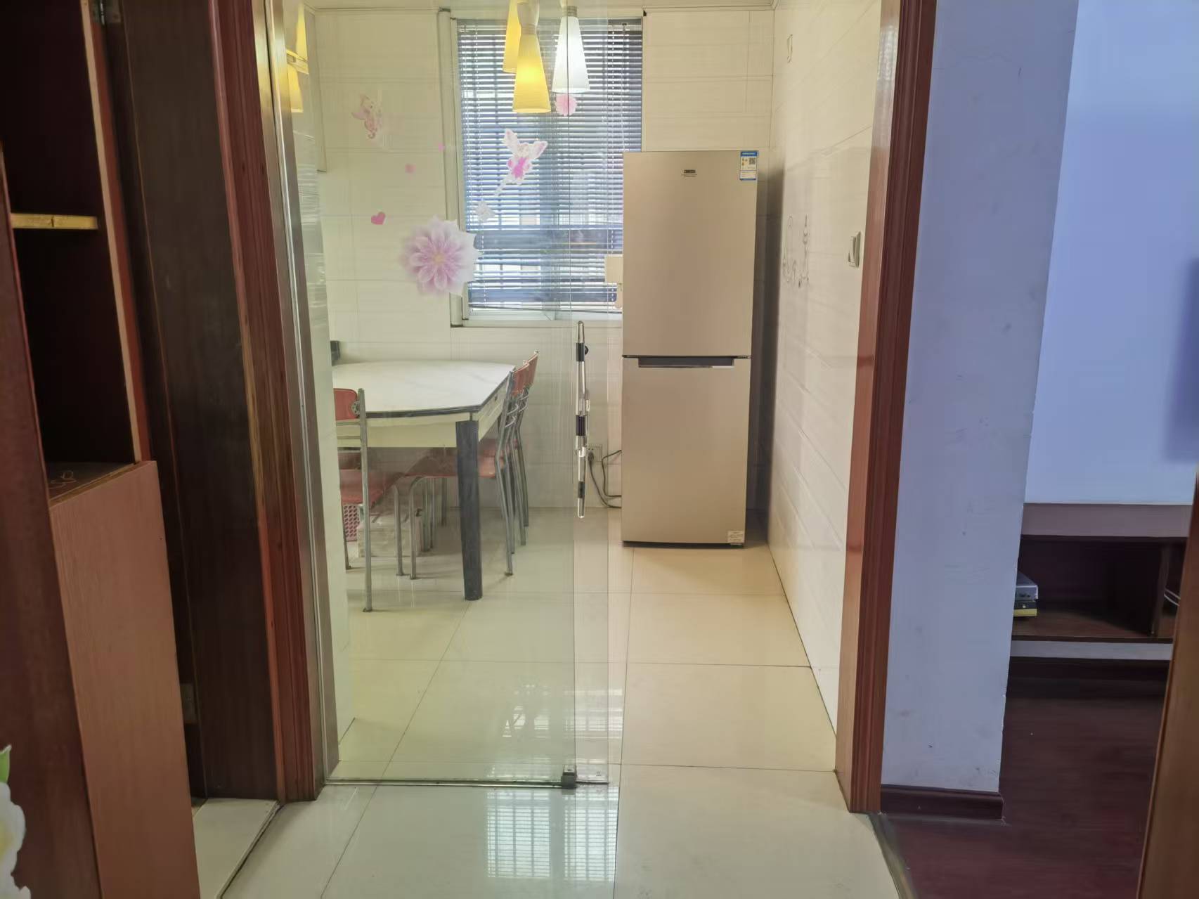 光明东村一期 3室1厅1卫 76.33m²