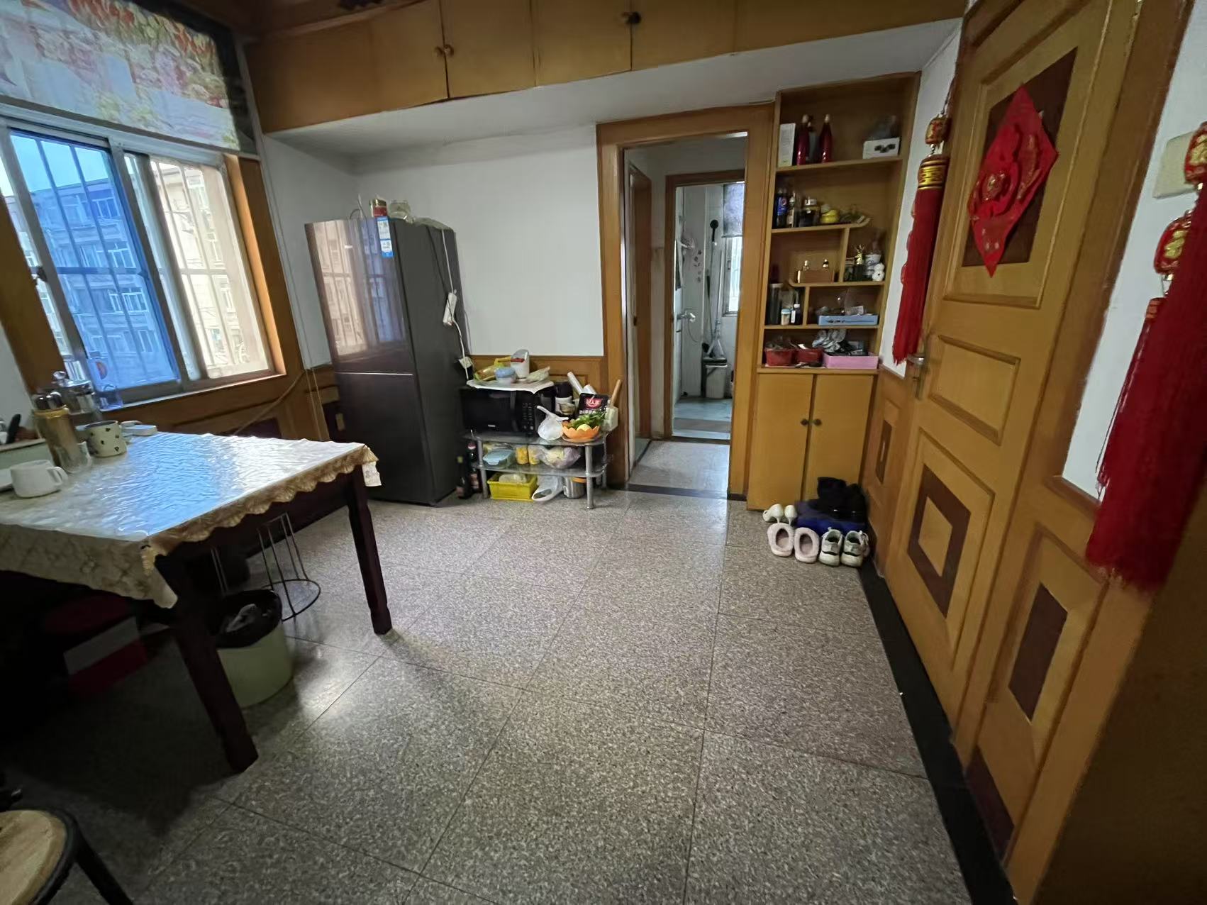 虹桥新村(朝霞路) 2室1厅1卫 62.6m²