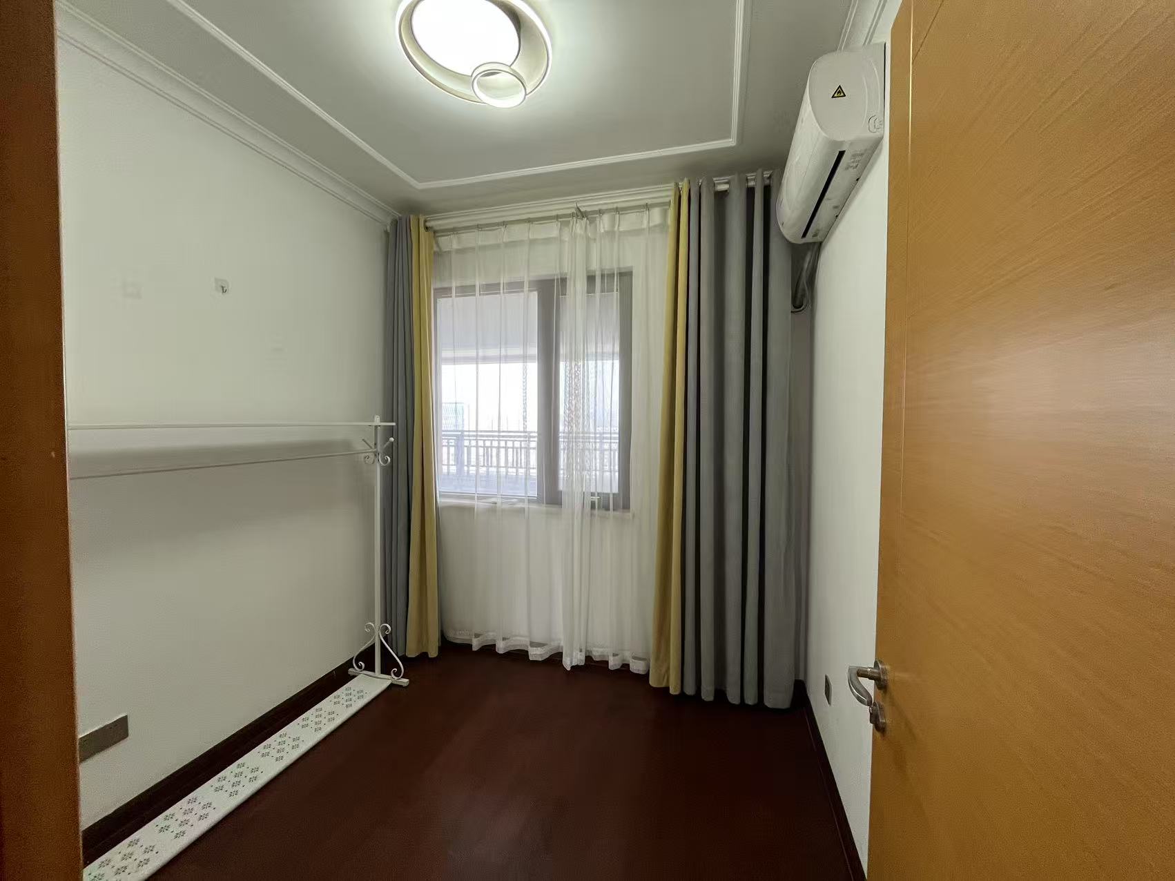 富力院士廷 3室2厅2卫 108m²