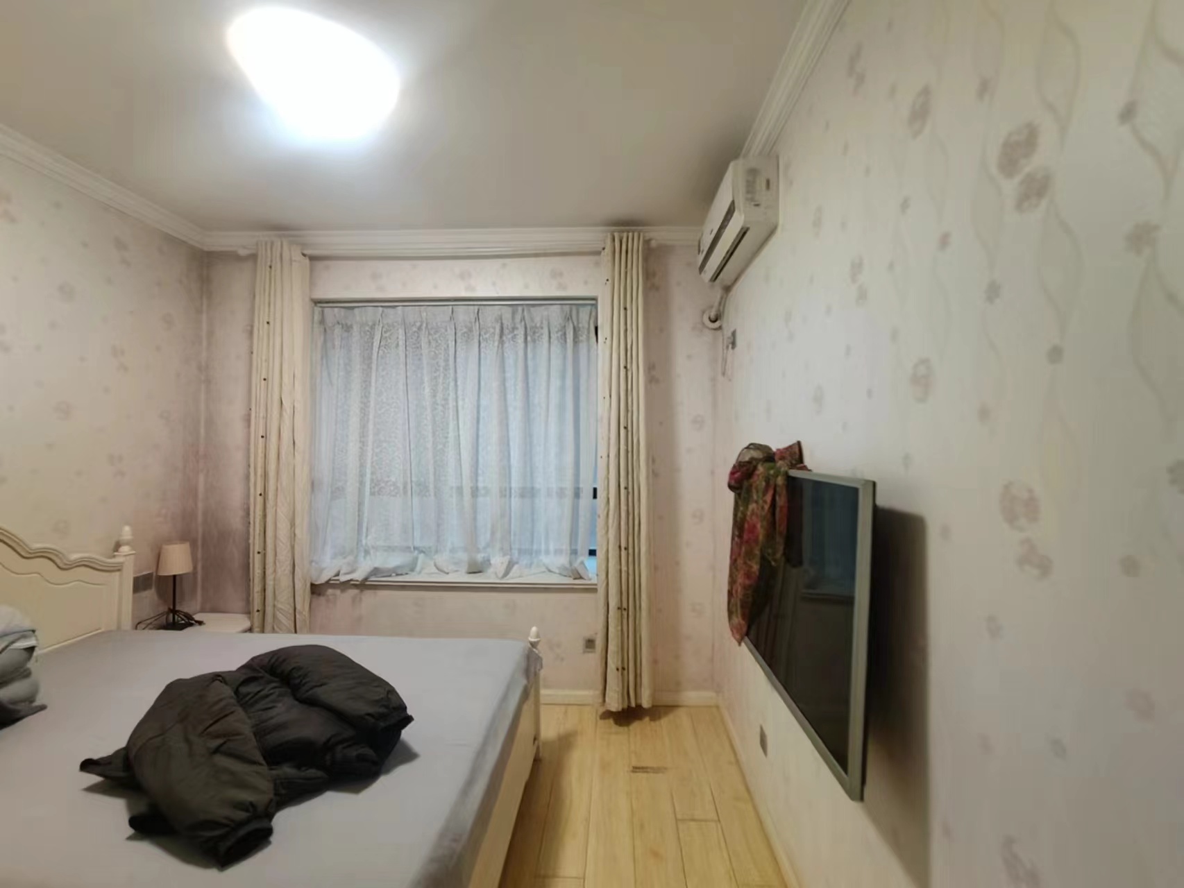 华强城一期 2室2厅1卫 86.24m&sup2;