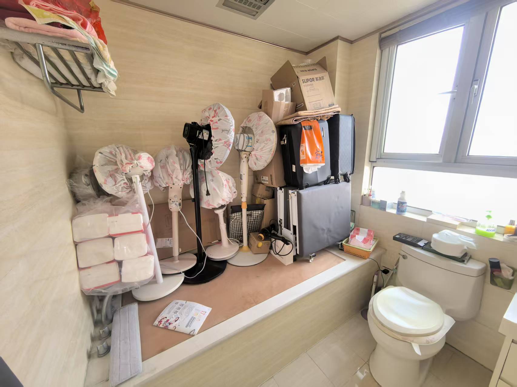 城市嘉苑 3室2厅2卫 150.82m&sup2;