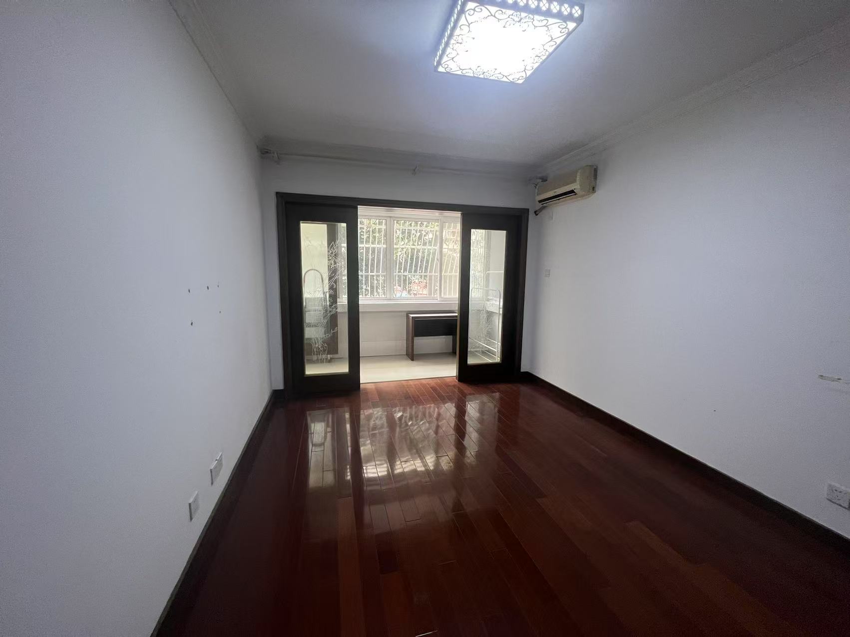 三喜花苑 3室2厅1卫 96.00m&sup2;