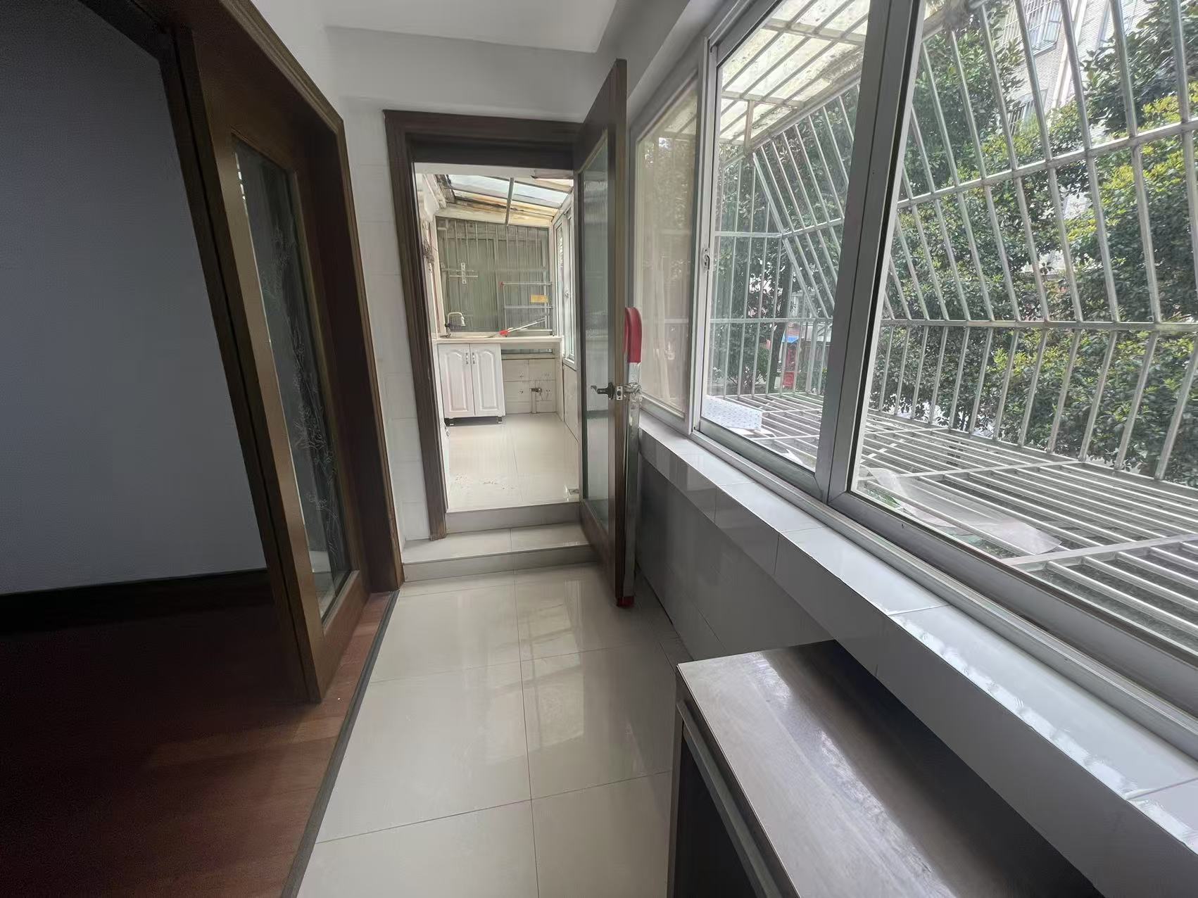 三喜花苑 3室2厅1卫 96.00m&sup2;