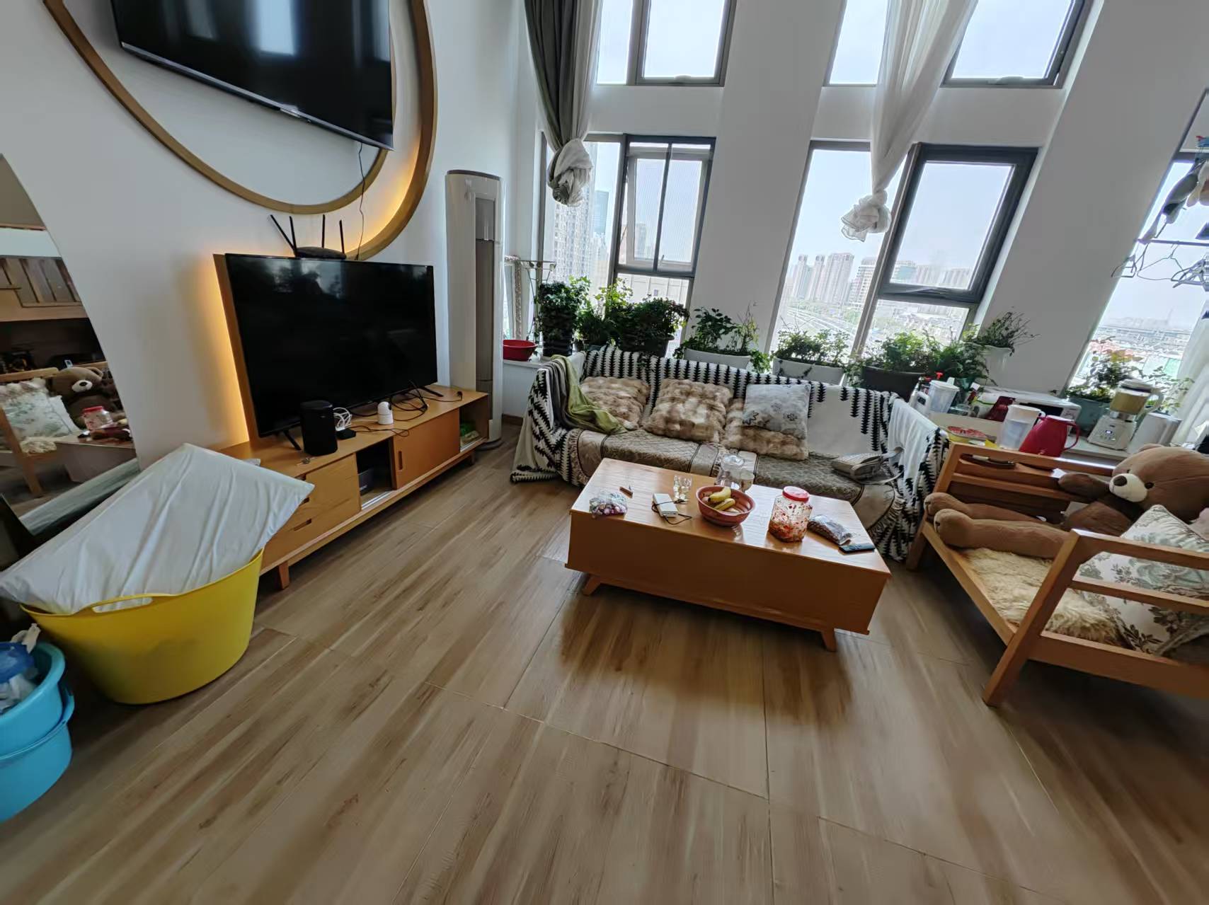 中港银座 5室2厅2卫 88m²