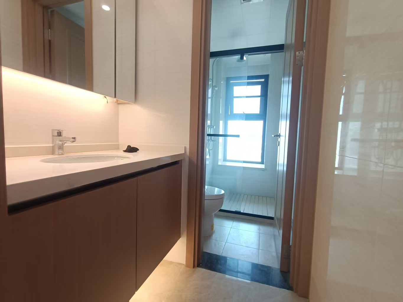 春风南岸西园 4室2厅2卫 140m&sup2;