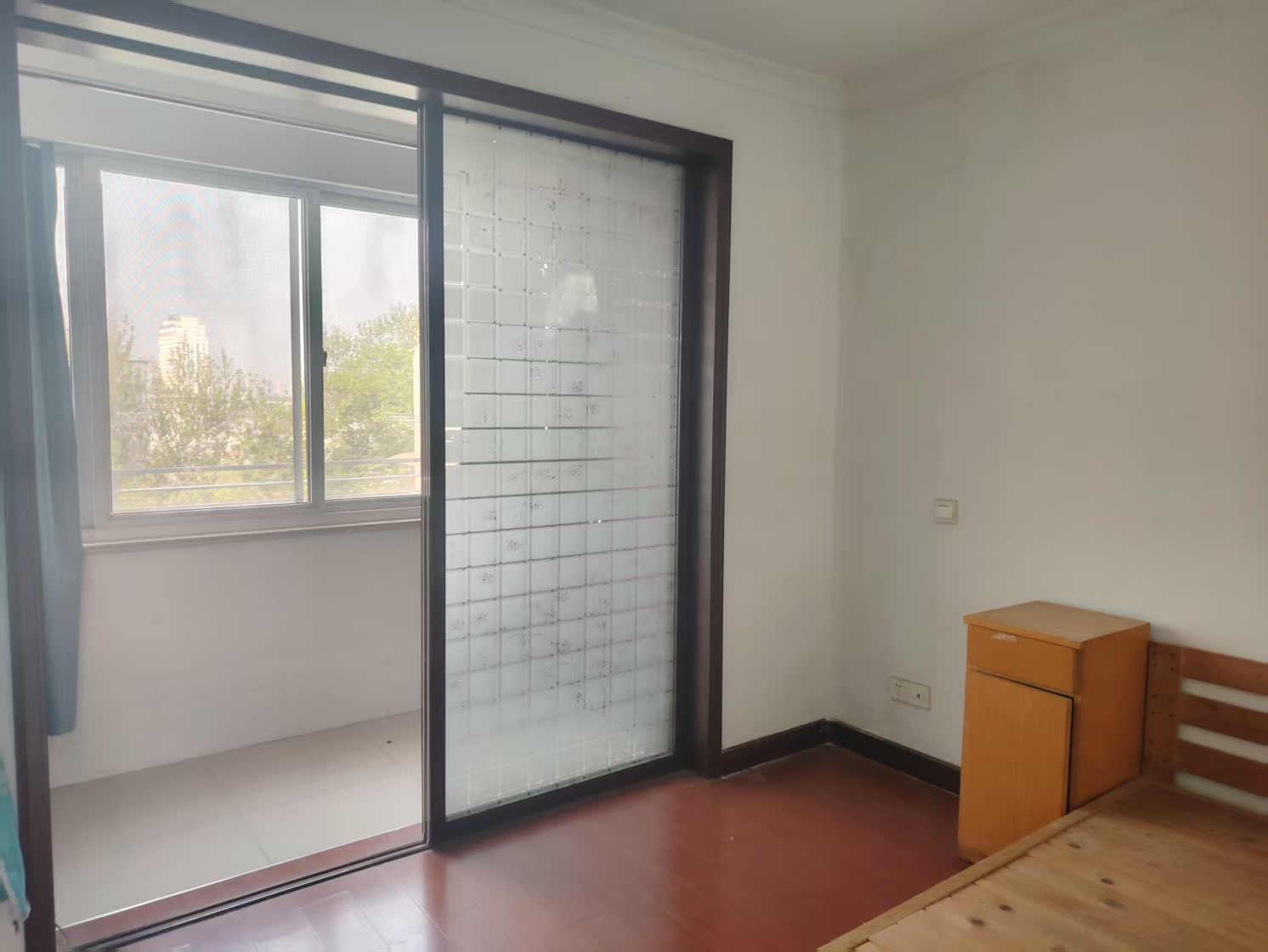 华威园 2室1厅1卫 63m&sup2;