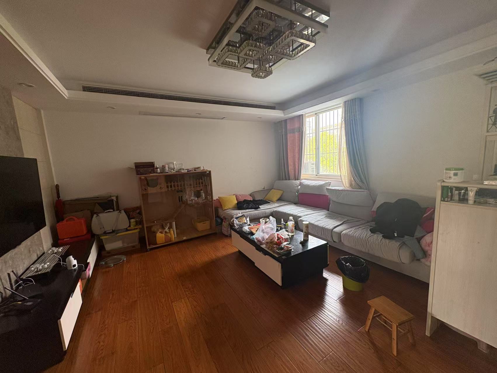 新海通花园 2室2厅1卫 99.5m&sup2;