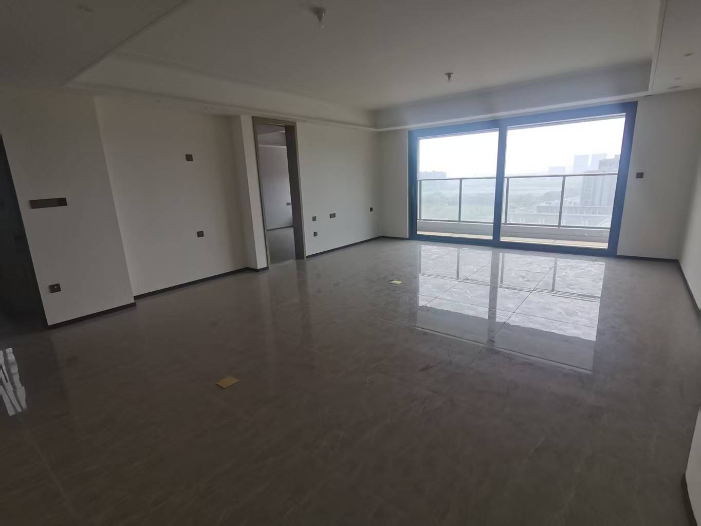 万科方圆 4室2厅2卫 160m²