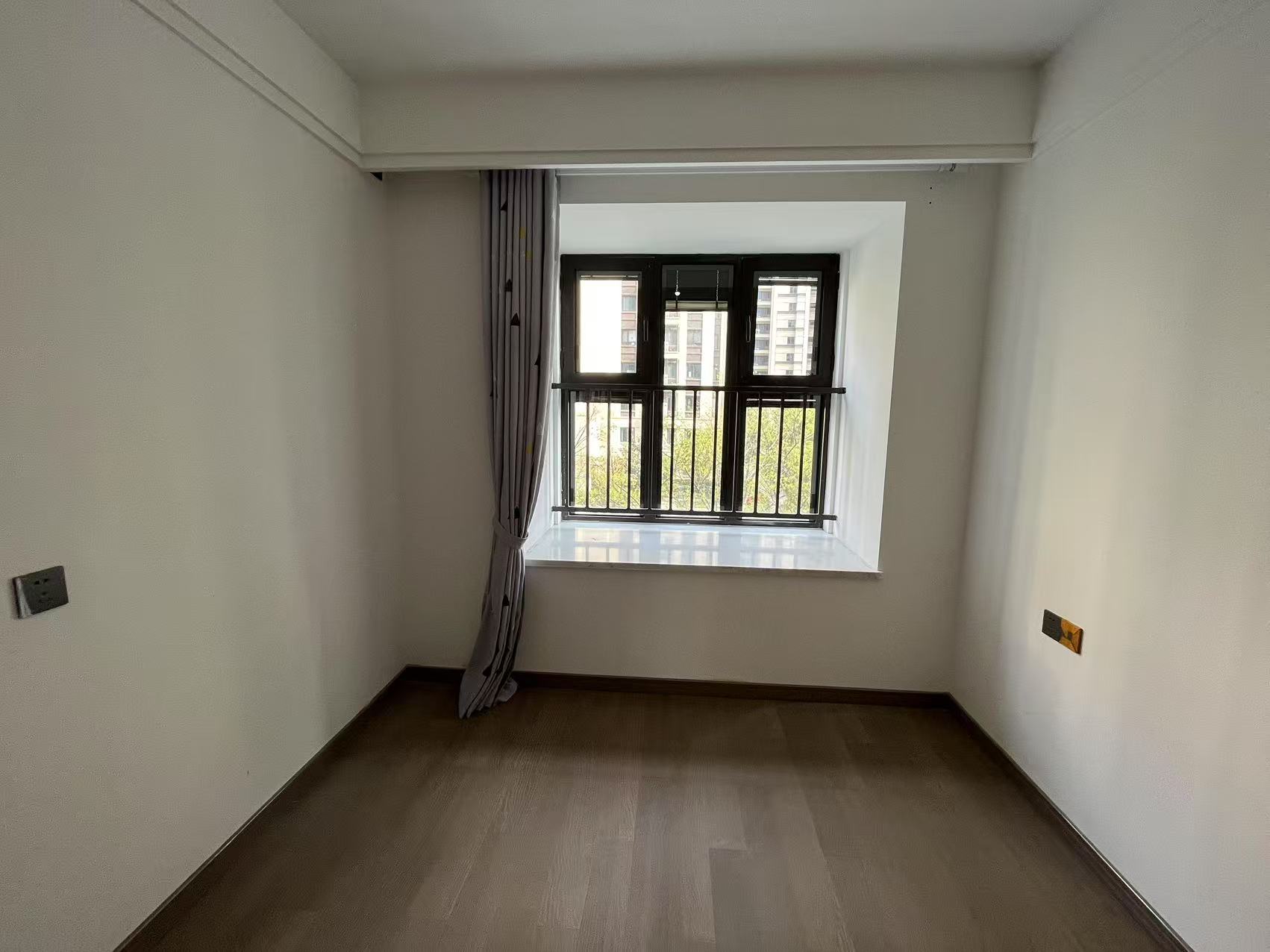 君兰天悦 4室2厅1卫 140.00m²