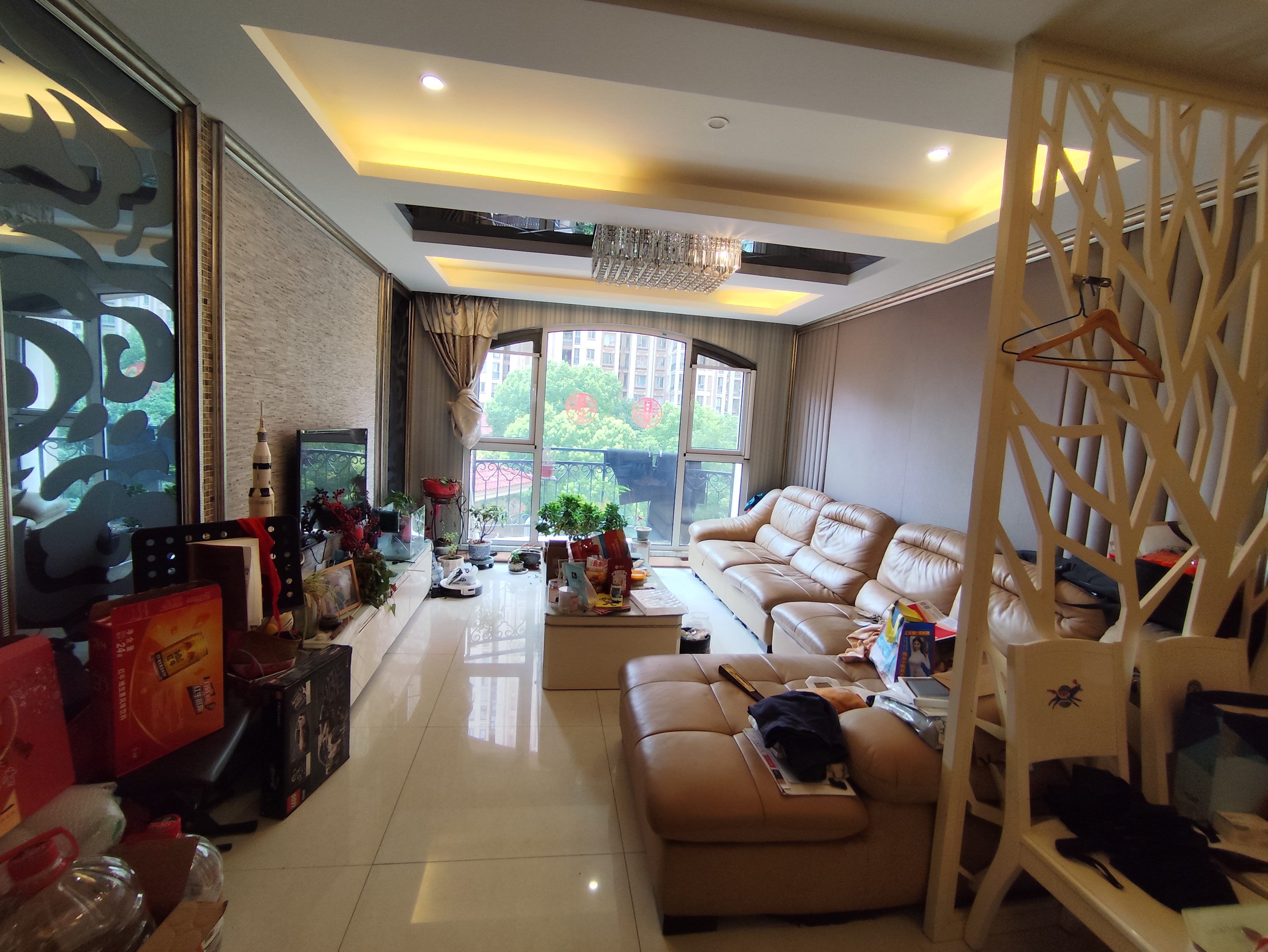 中南世纪花城二期 2室1厅1卫 92m²