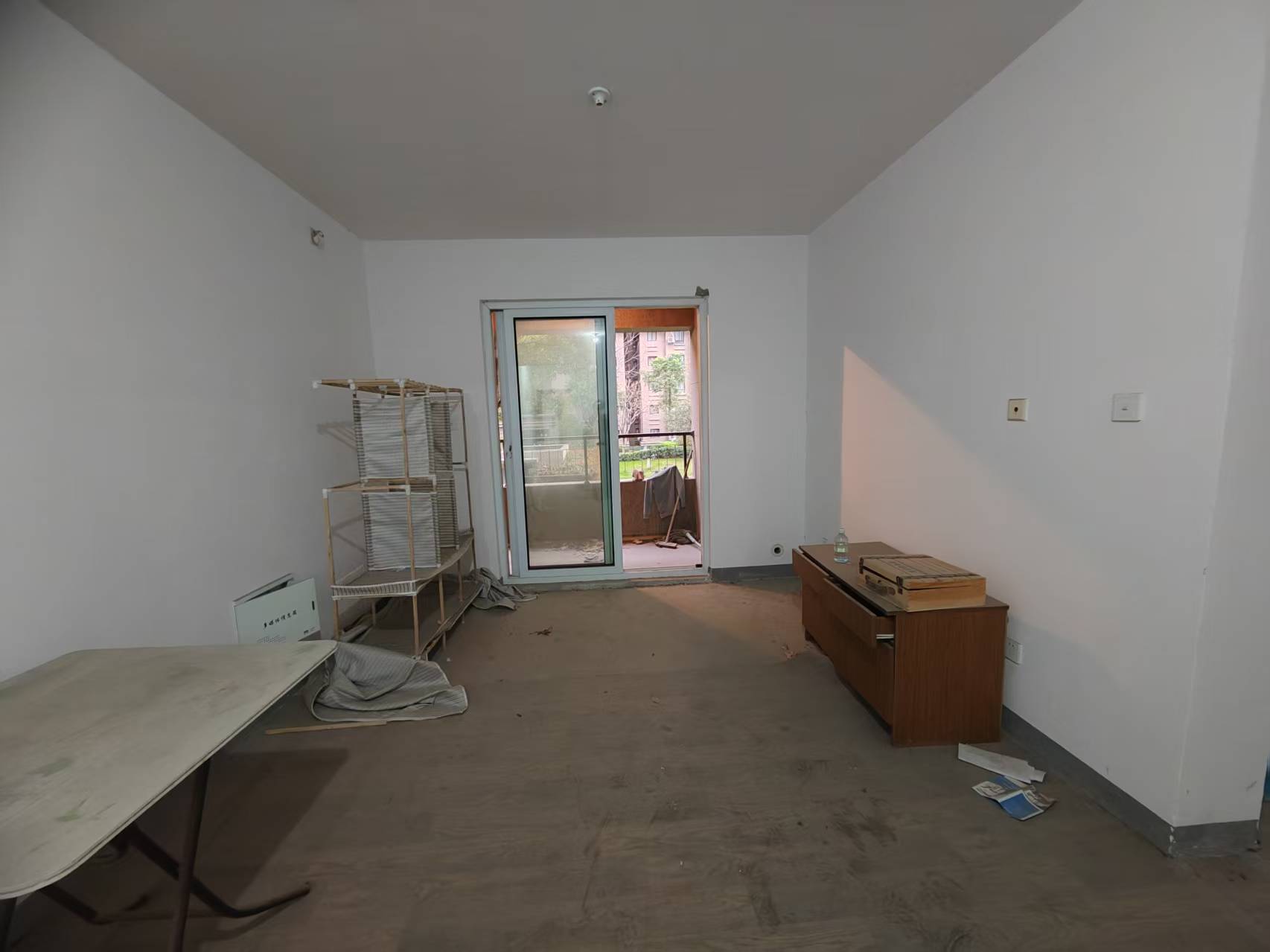 世茂公元 2室1厅1卫 67m²