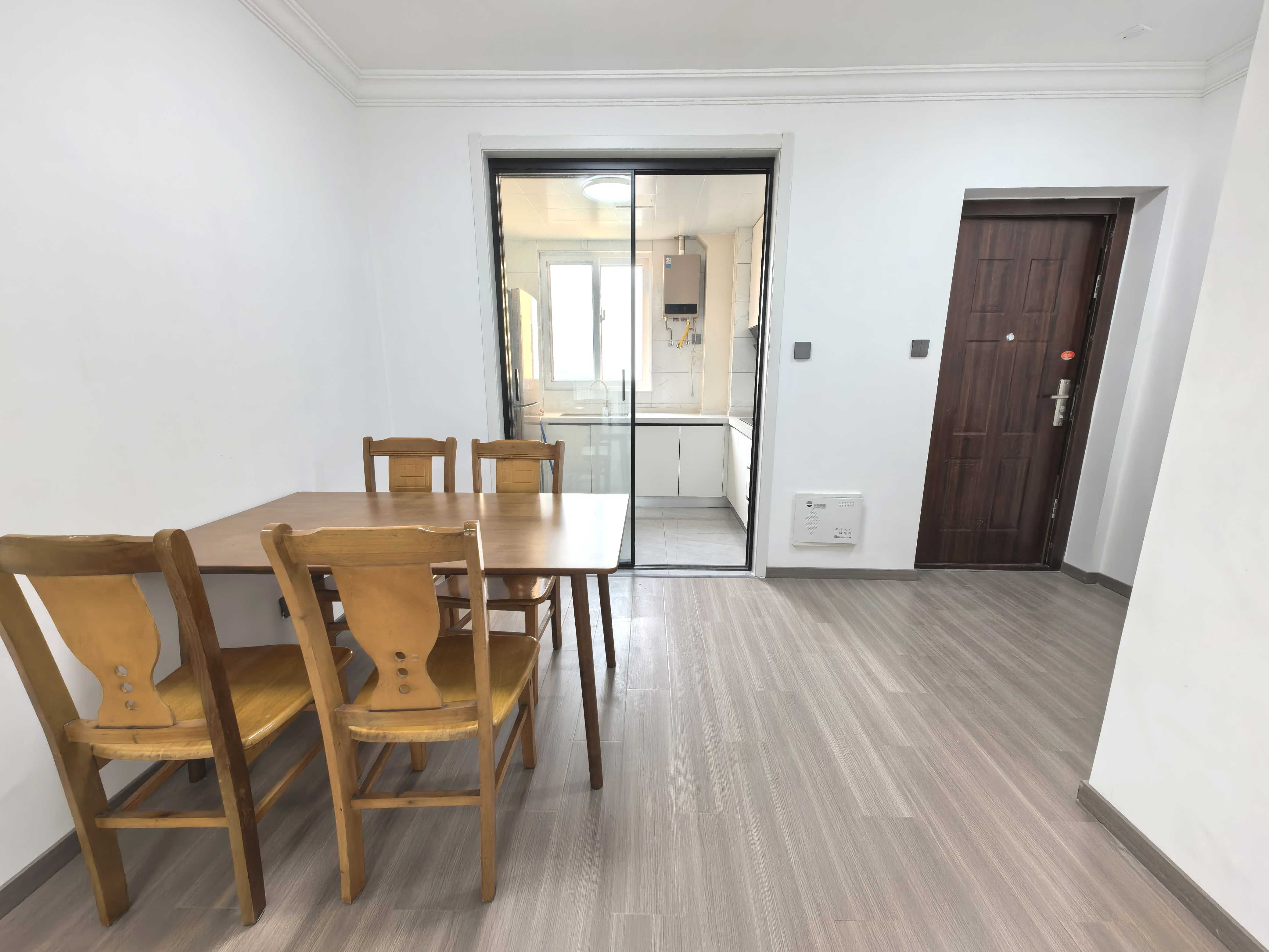 新城香溢紫郡 3室2厅2卫 118m²