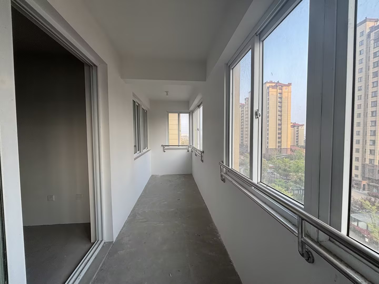 景明花苑 3室2厅2卫 149m&sup2;