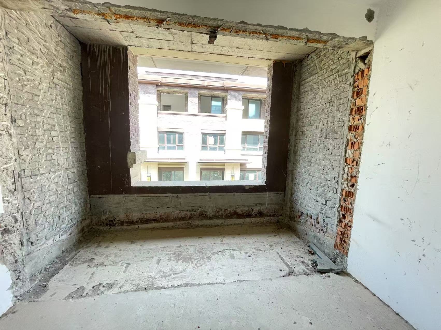 盛和九里香堤二期 6室2厅3卫 165m&sup2;