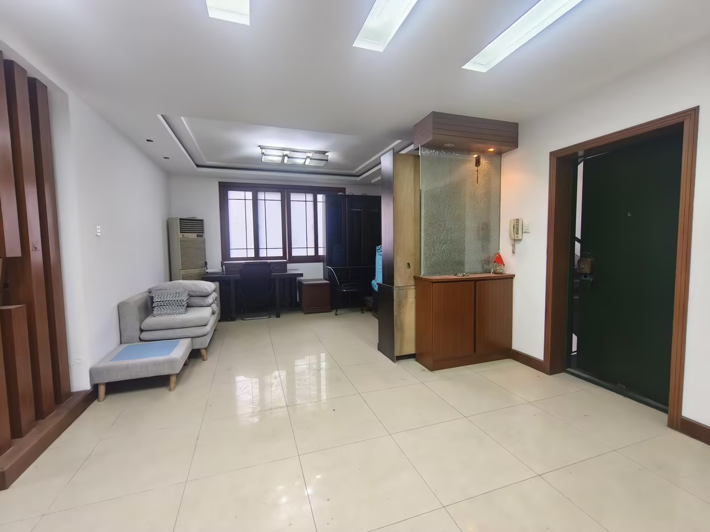 鑫乾花园 3室2厅1卫 129m²