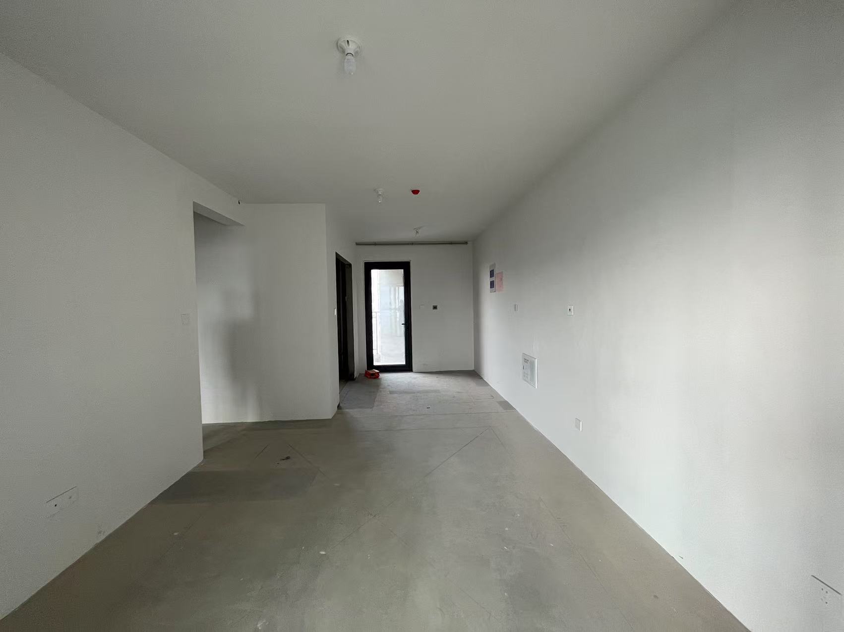 东时区 3室2厅2卫 115m²