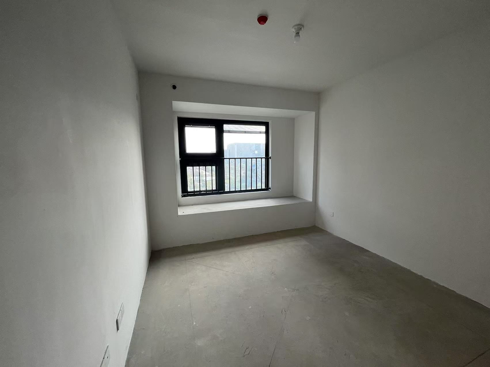 东时区 3室2厅2卫 115m&sup2;