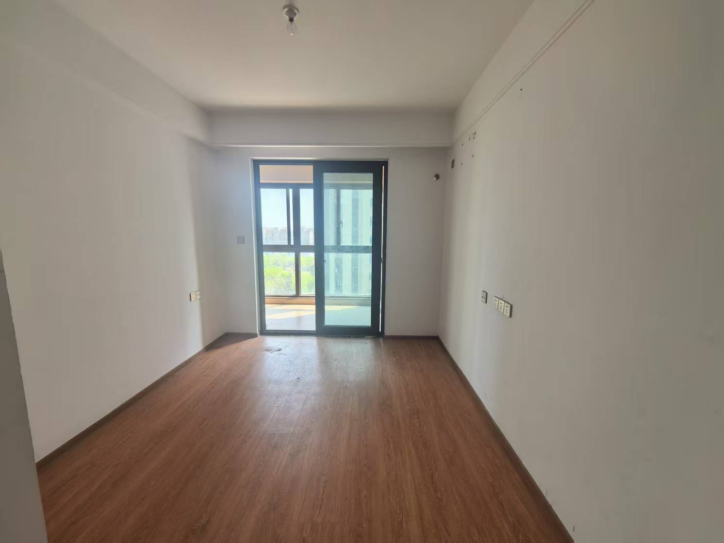 上悦城 3室2厅1卫 100.9m&sup2;