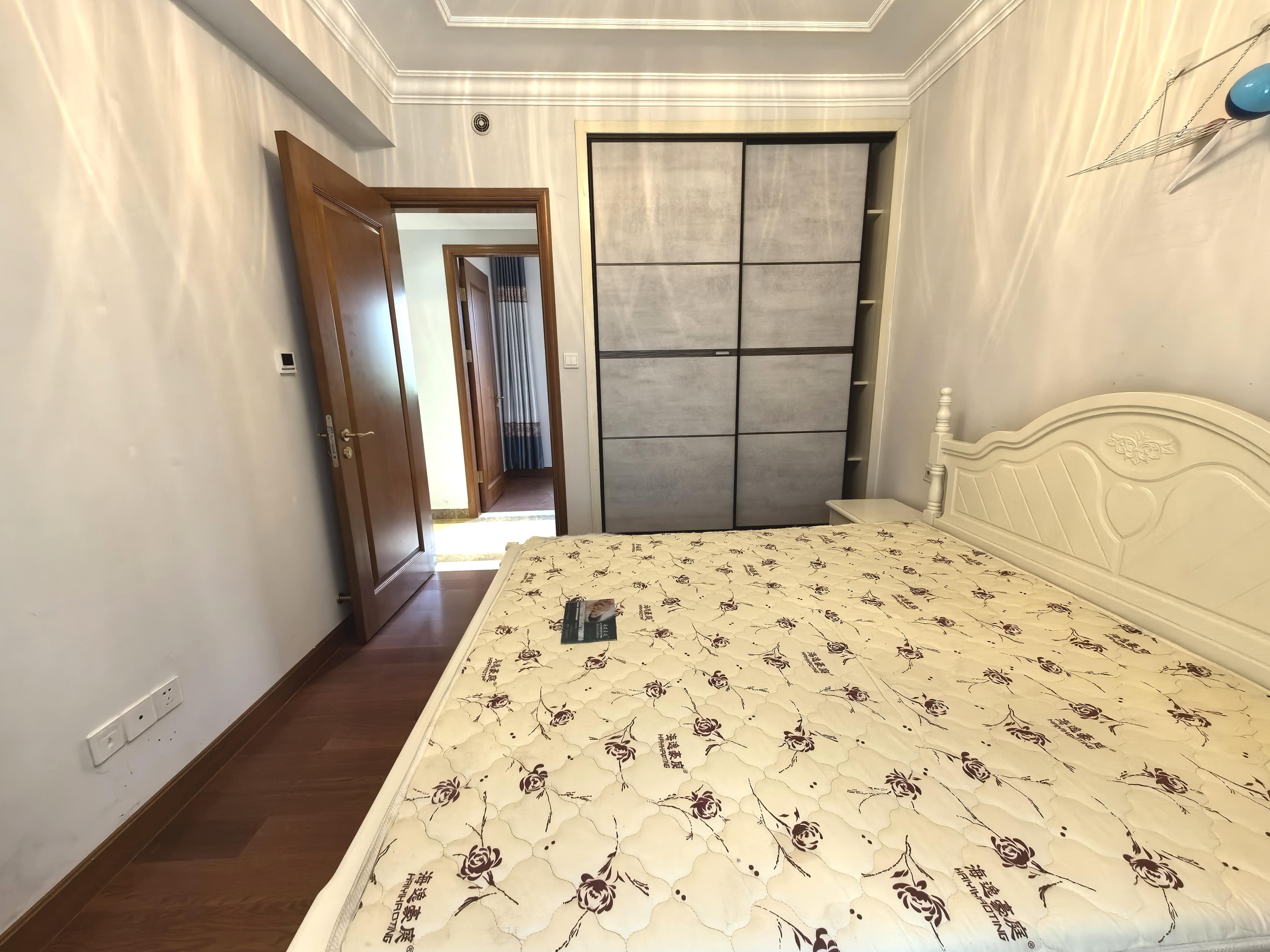 恒大御澜庭 3室2厅1卫 97.19m²