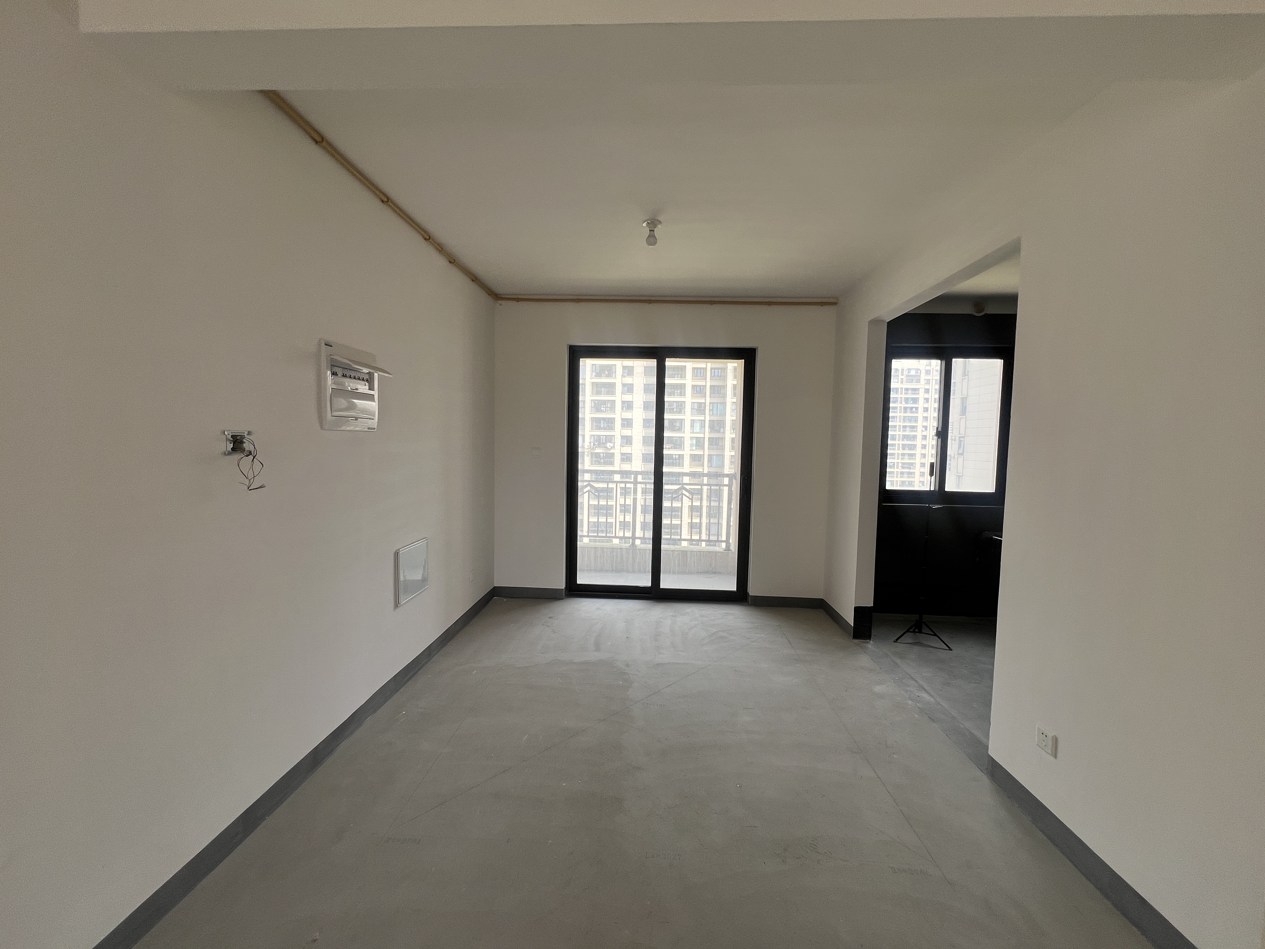 招商新城雍景湾 4室2厅2卫 139.36m²