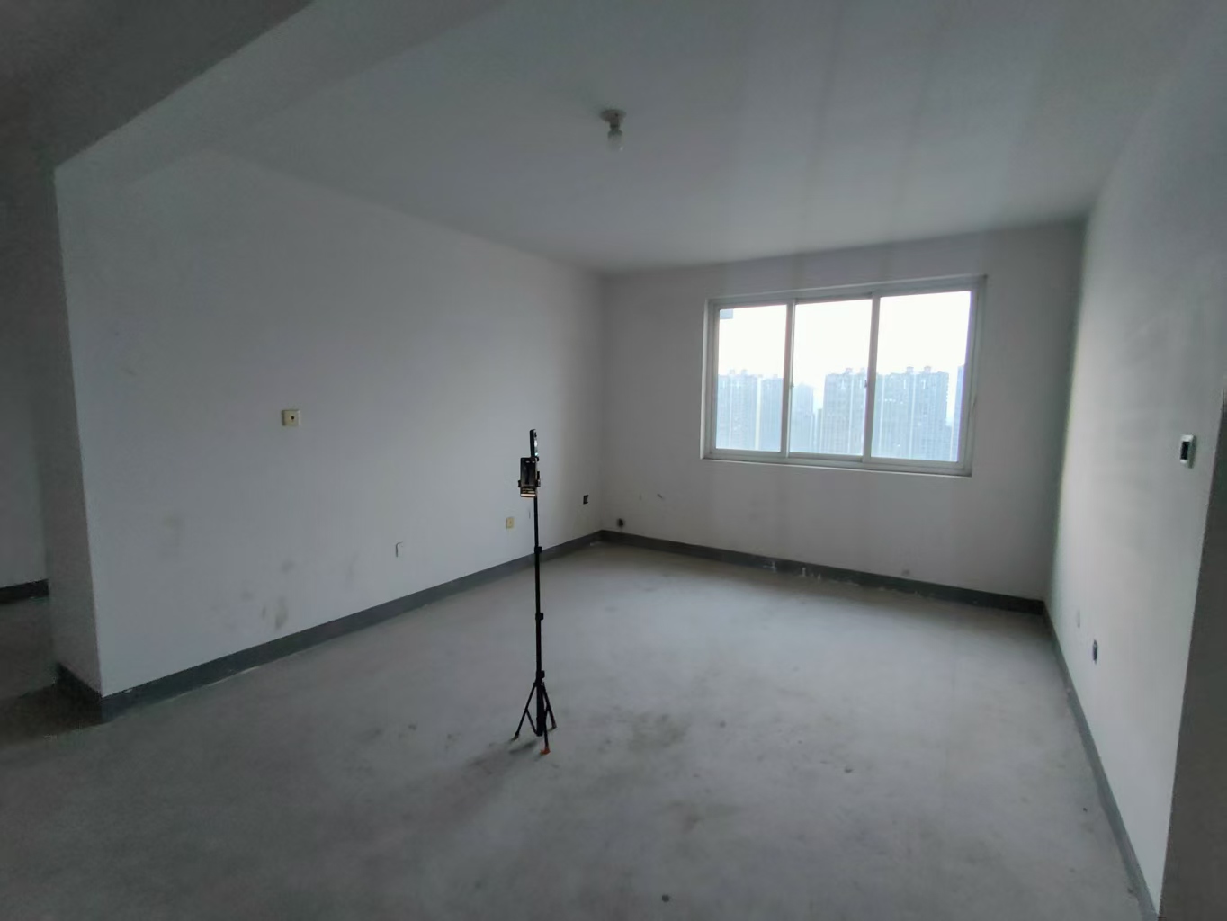城北家园 3室2厅2卫 133.45m²