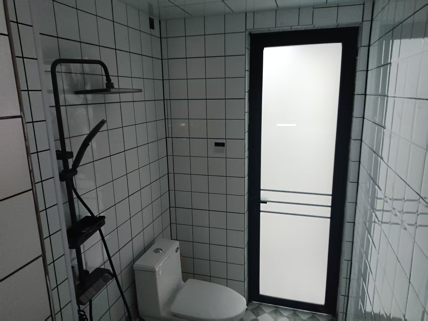 东时区 2室1厅1卫 87m²