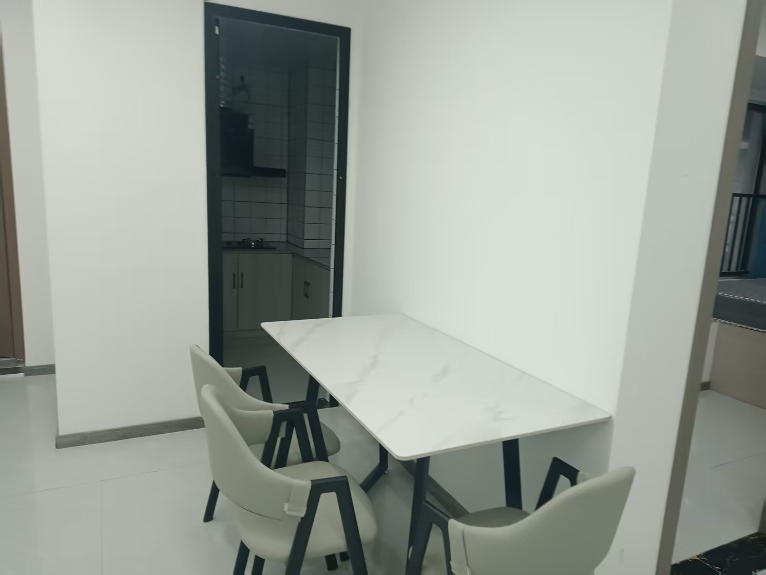 东时区 2室1厅1卫 87m²