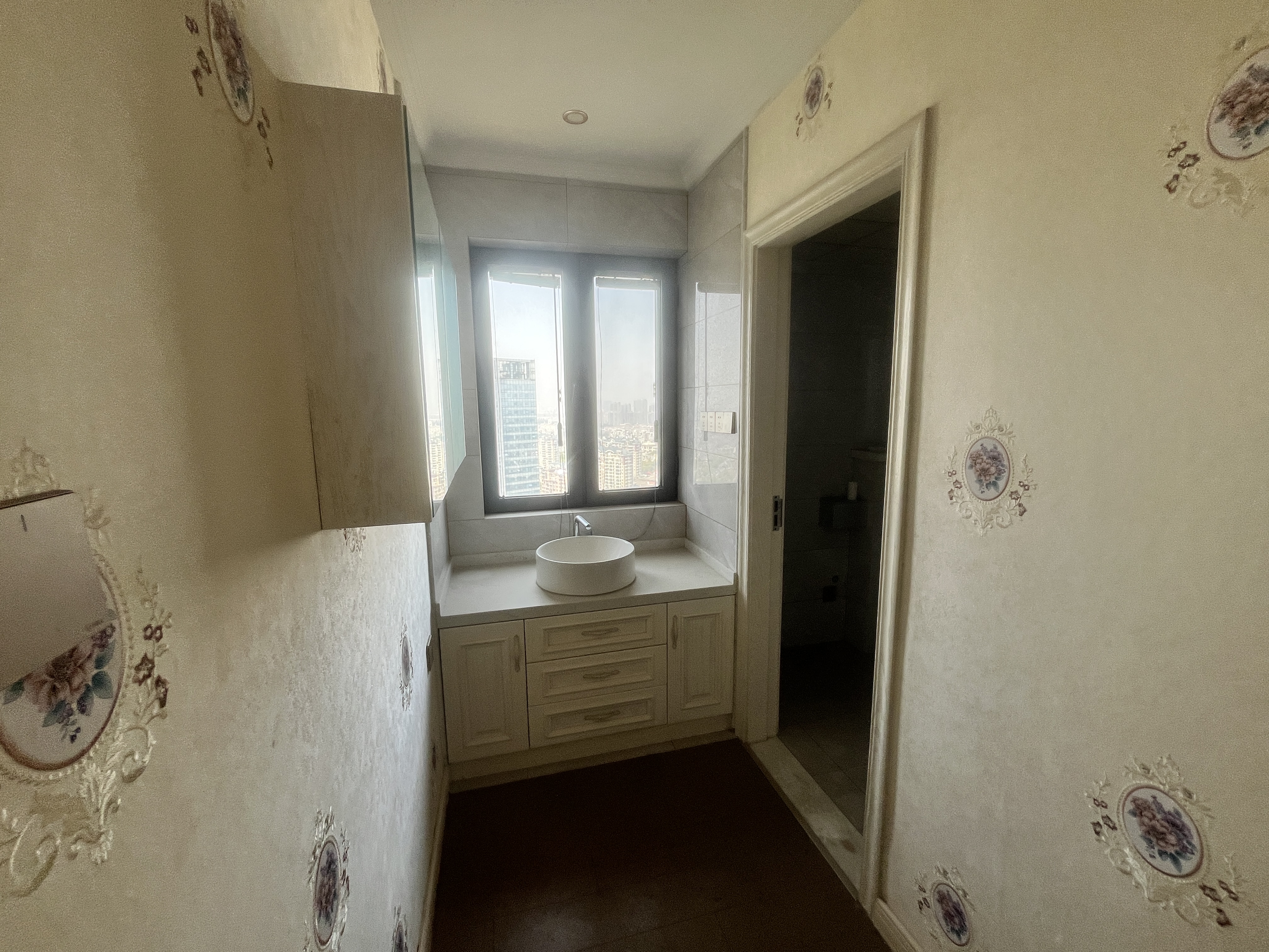 印象公馆 3室1厅2卫 130.02m²