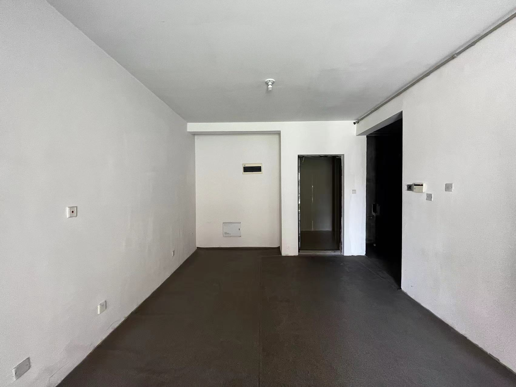 中南世纪花城三期 3室2厅1卫 106m²