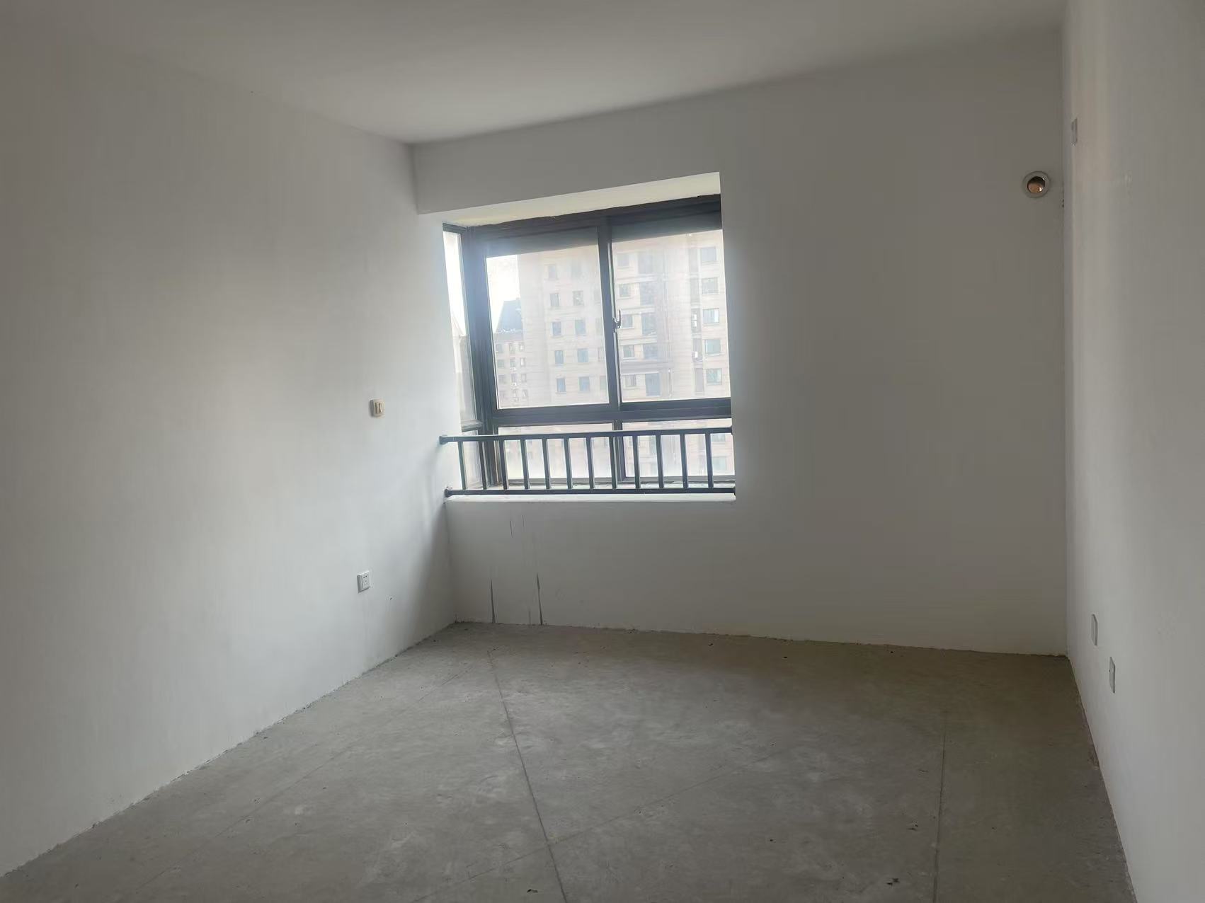 帝奥世伦名郡 2室2厅1卫 98.17m²