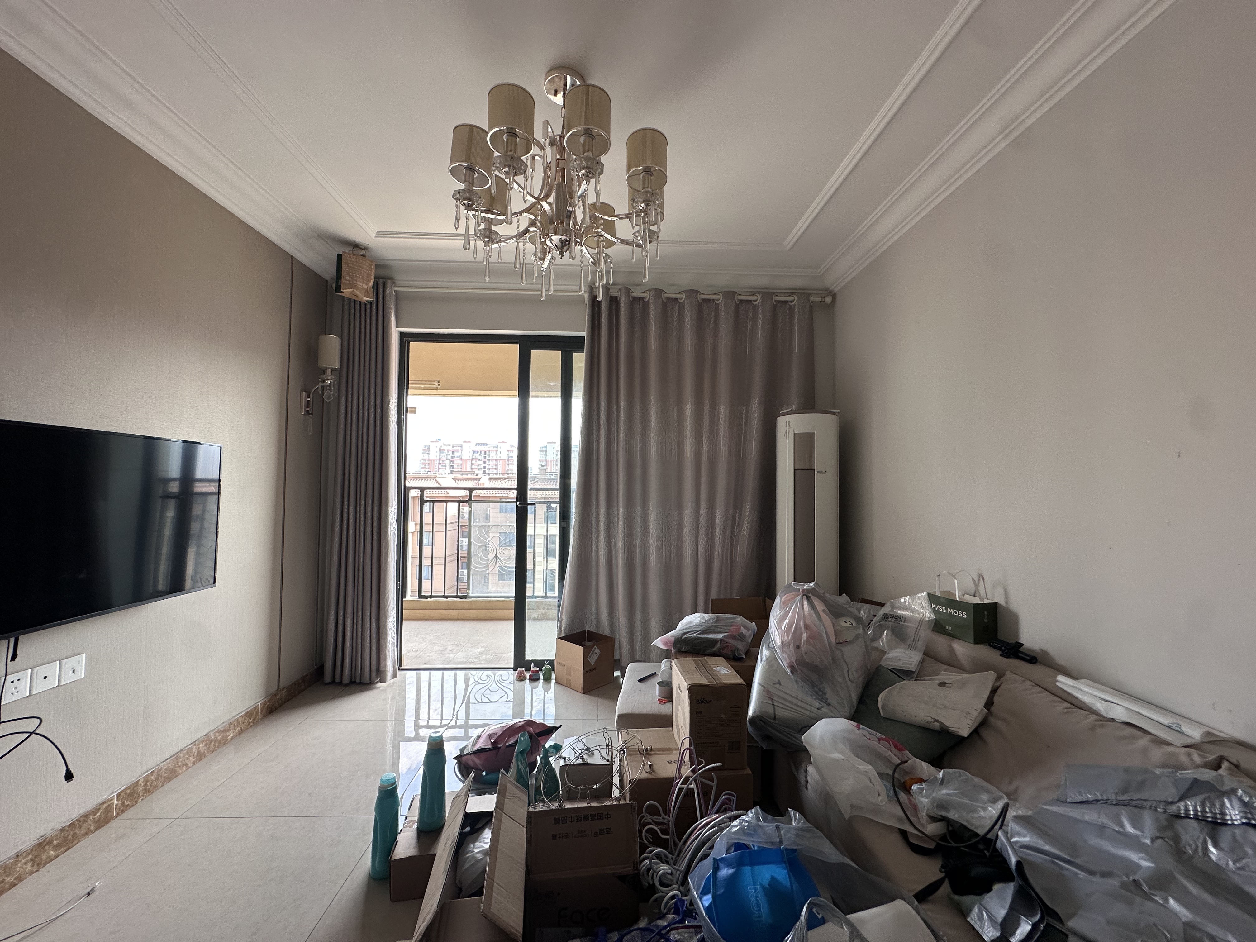 恒大御澜庭 3室1厅1卫 97.49m²