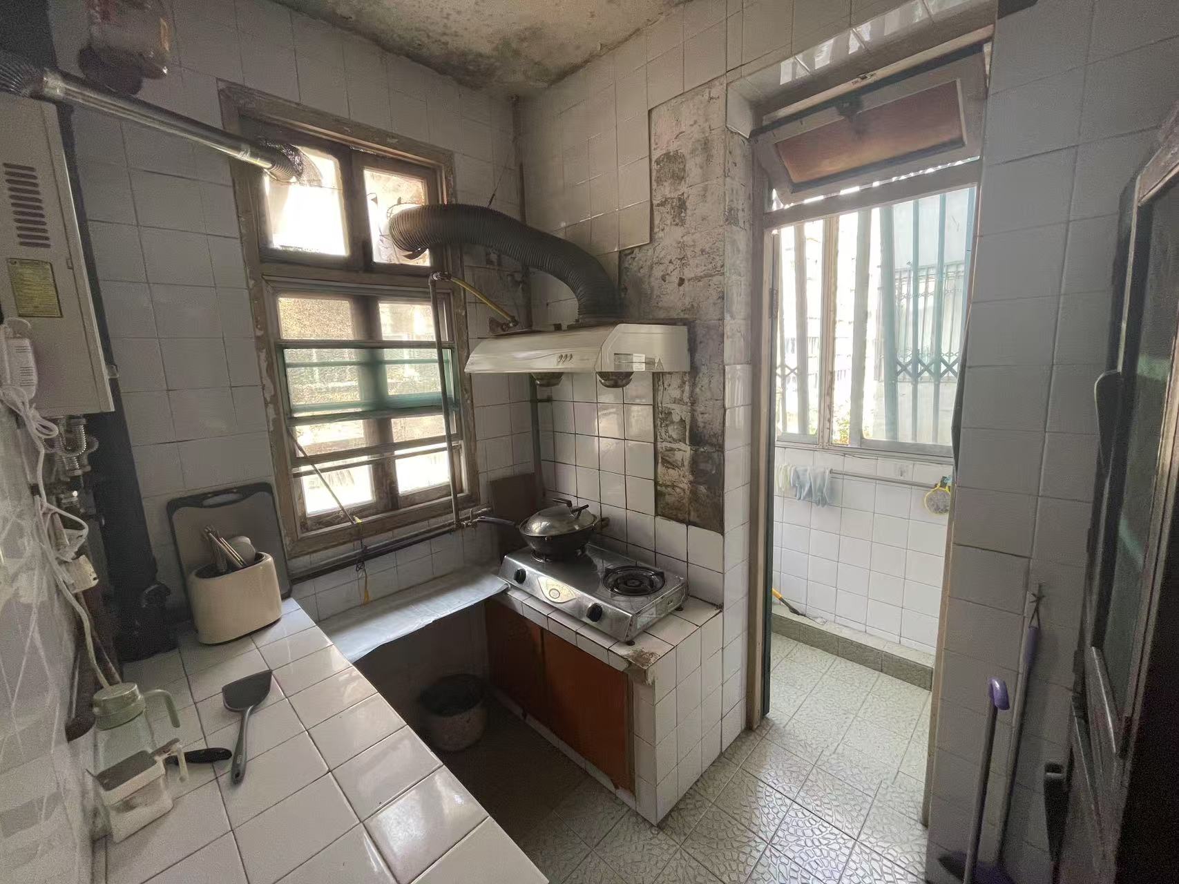易家桥新村 3室1厅1卫 78.4m&sup2;