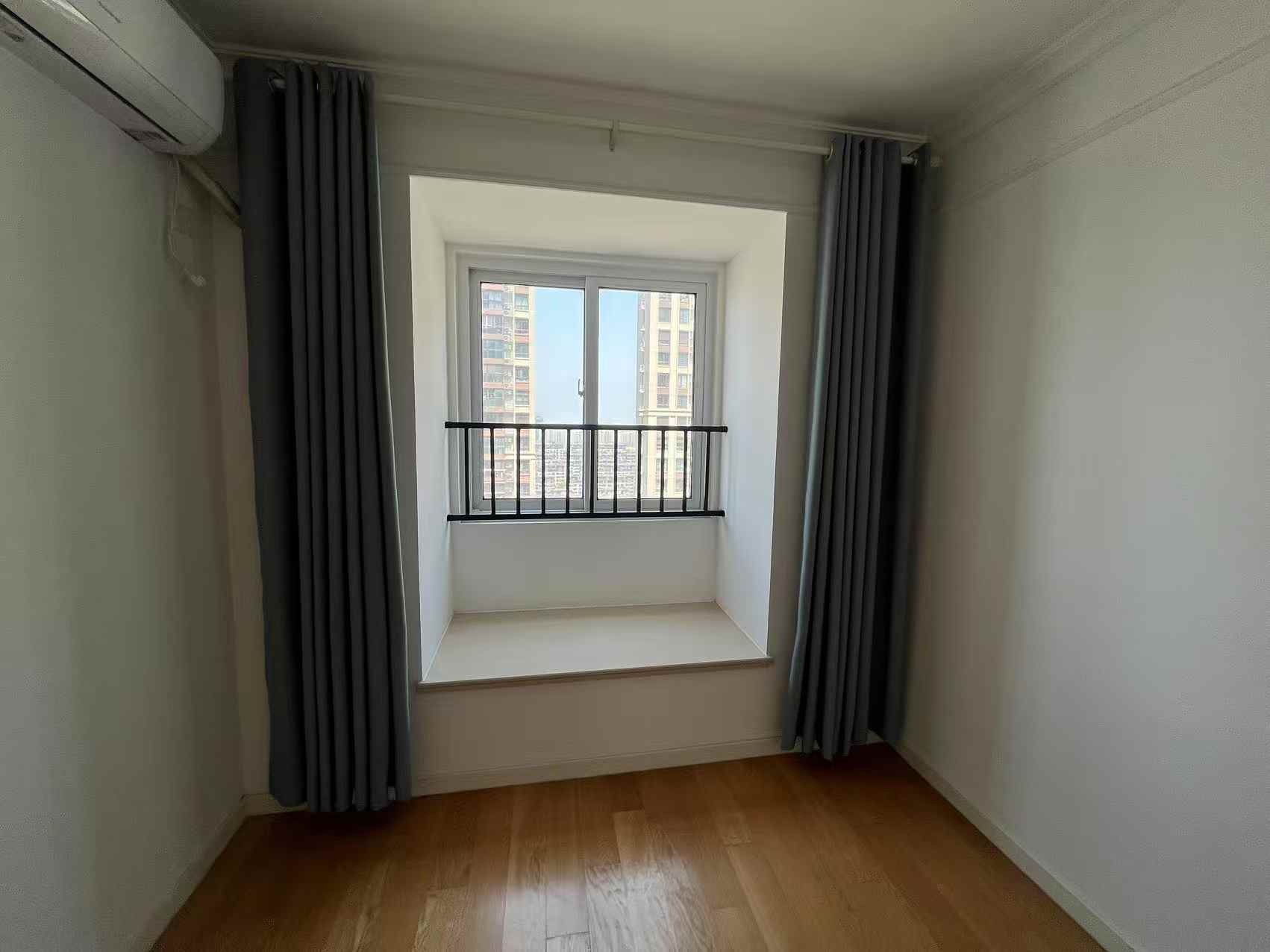中海碧林湾 3室2厅1卫 109.19m&sup2;