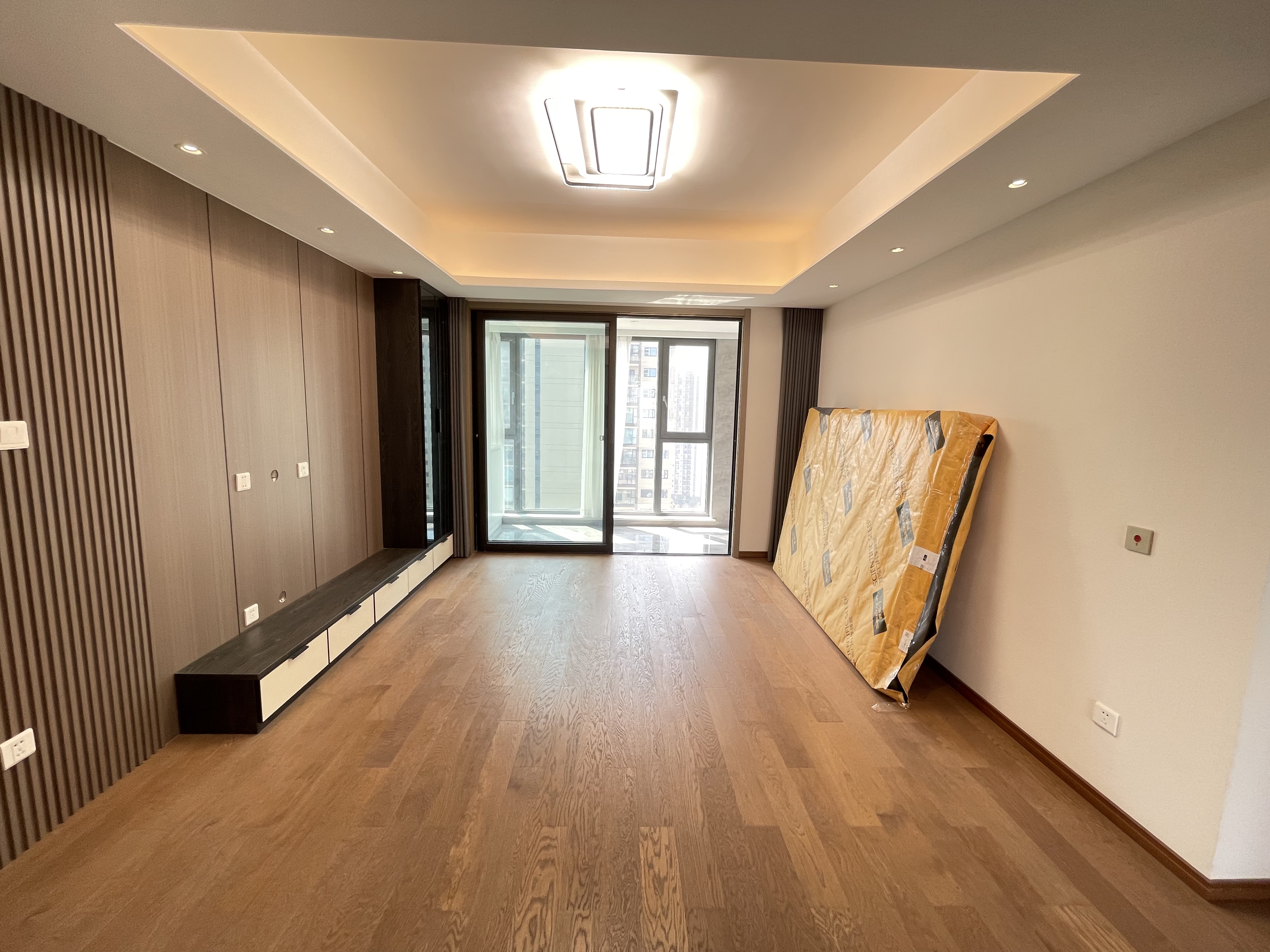 南通和风雅颂 4室2厅2卫 142m²