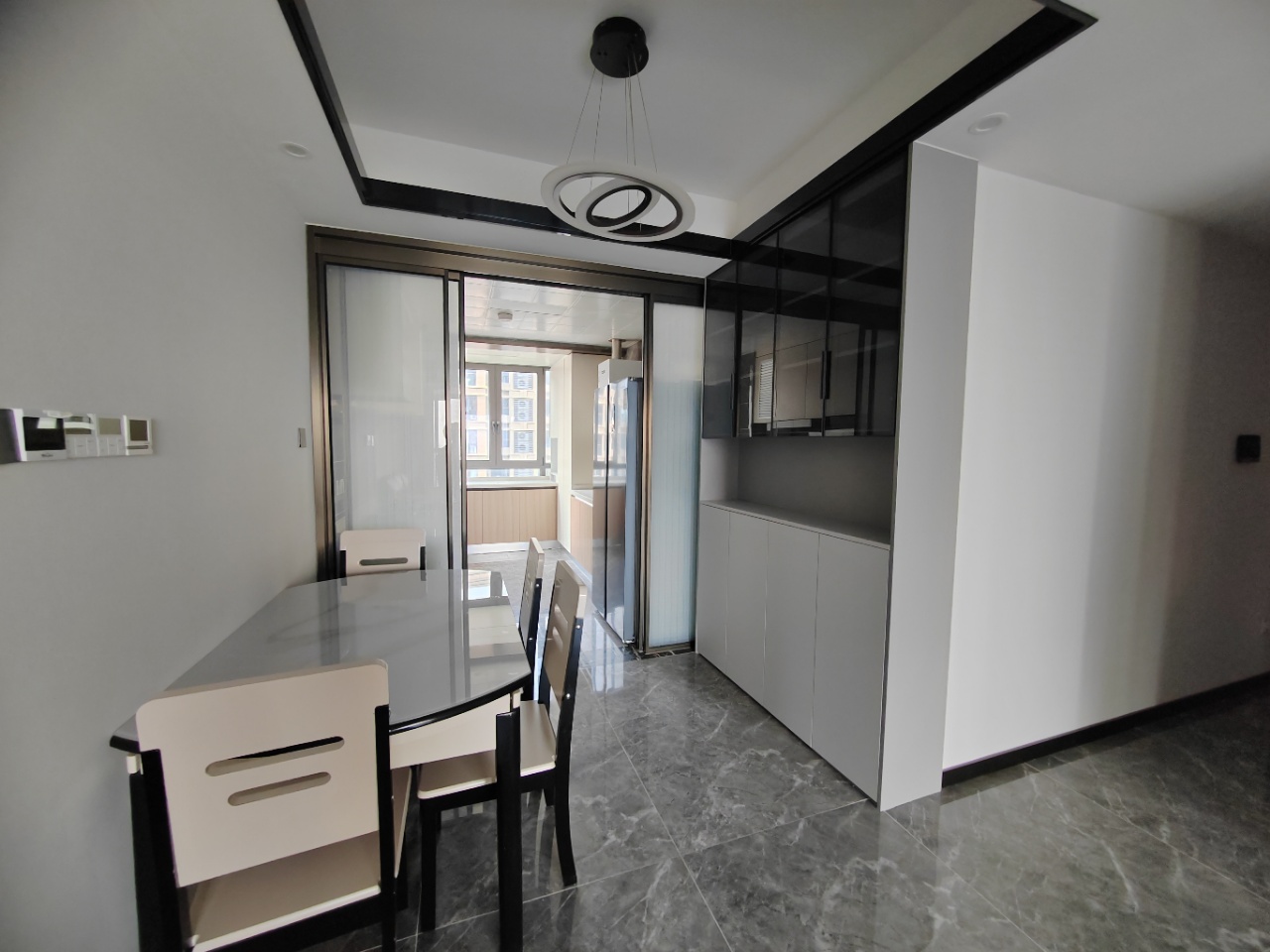 远创宸樾 4室2厅2卫 122.68m&sup2;