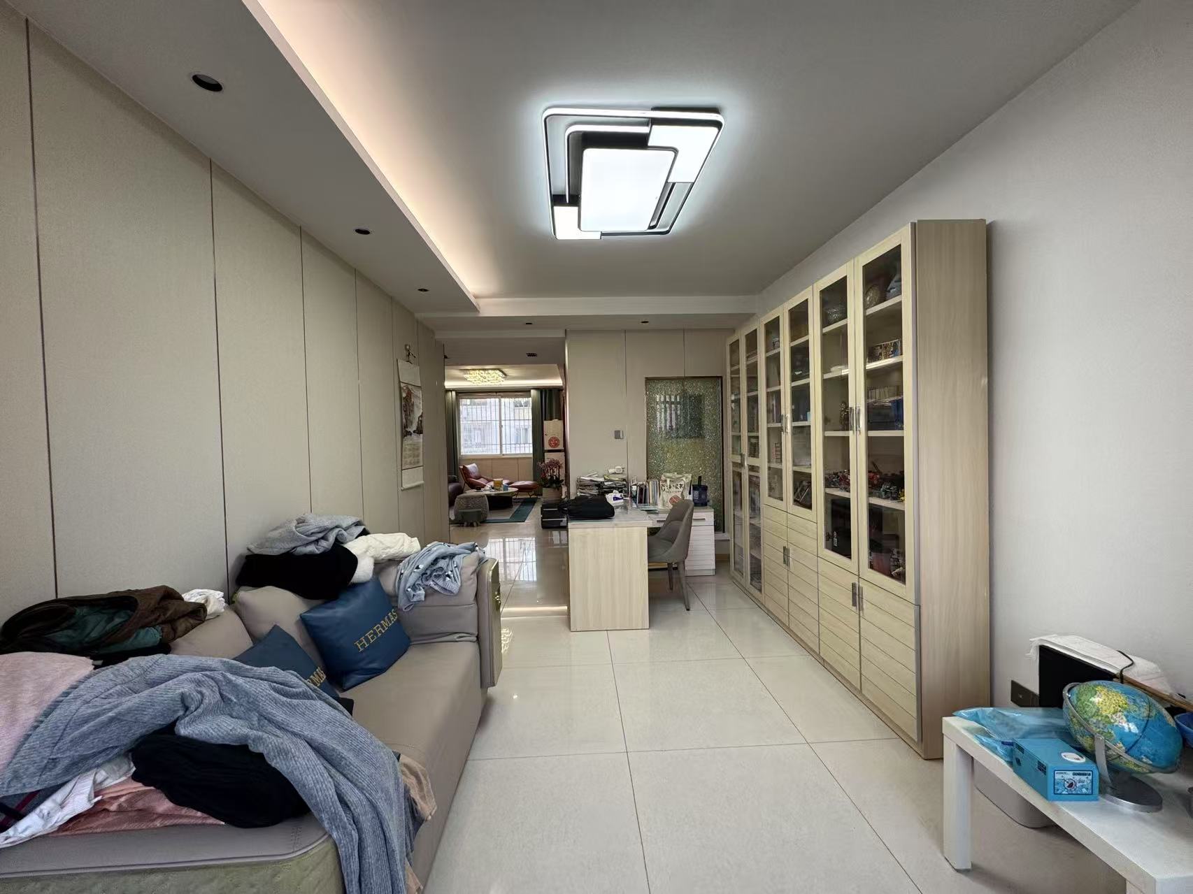 越江新村 4室2厅2卫 203.04m&sup2;