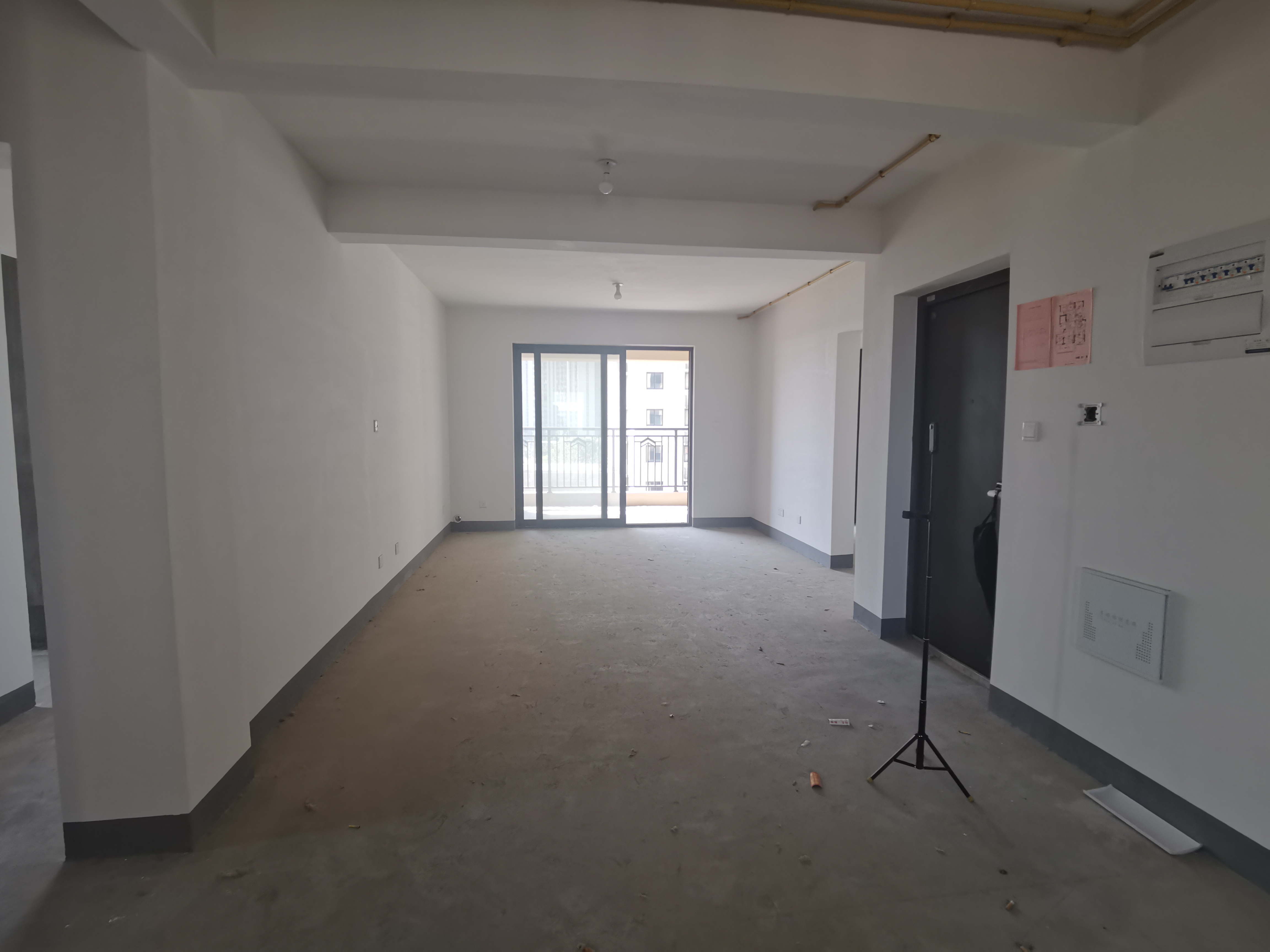 招商新城雍景湾 4室2厅2卫 127m²