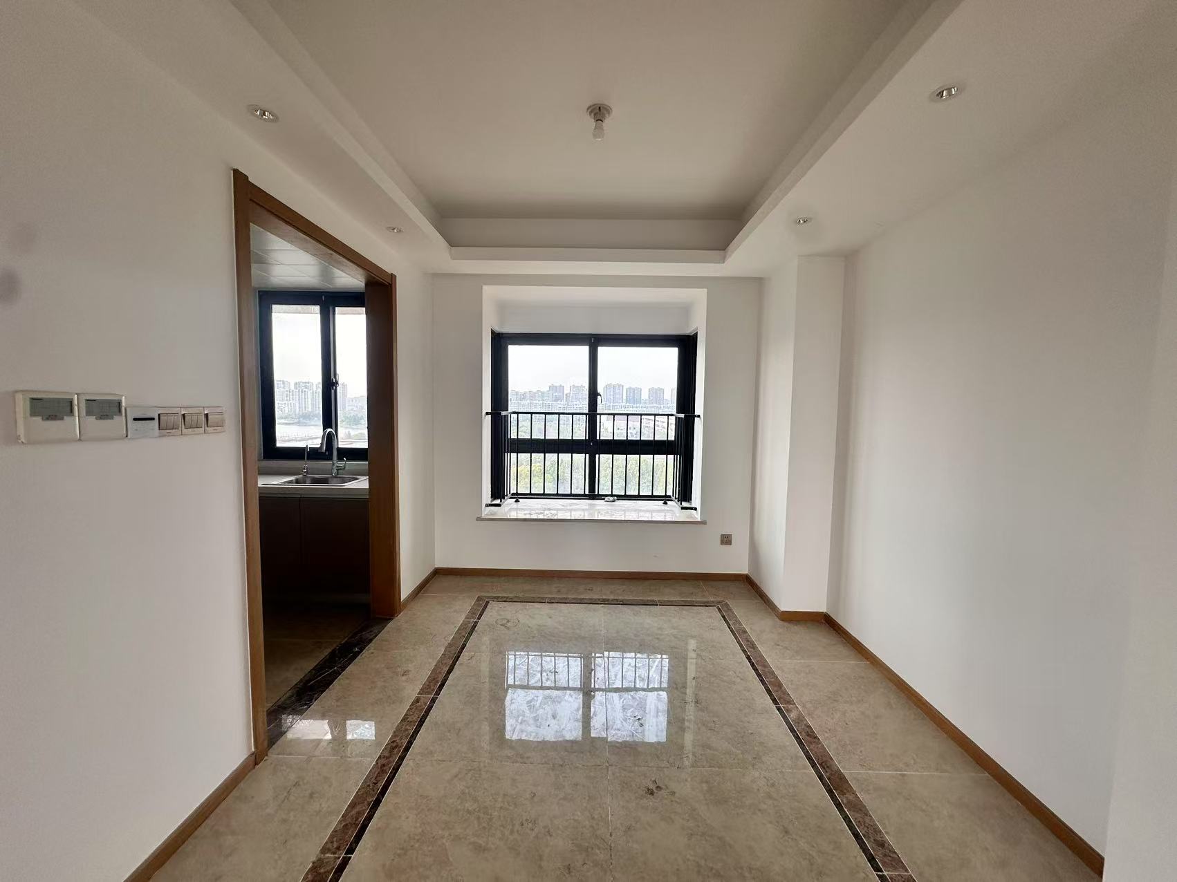 林肯公园 4室2厅2卫 124.1m²