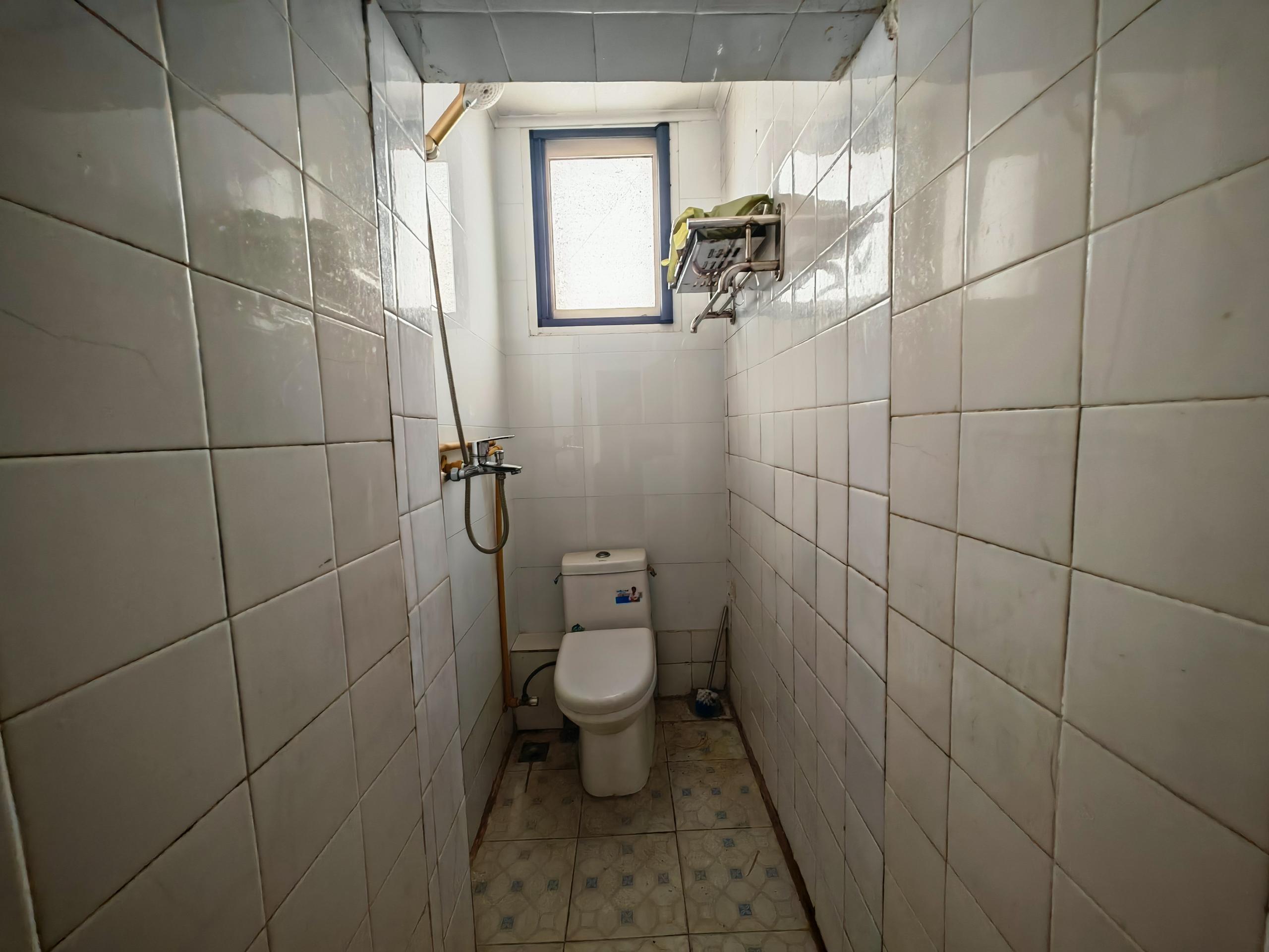 新桥新村 2室1厅1卫 55m²
