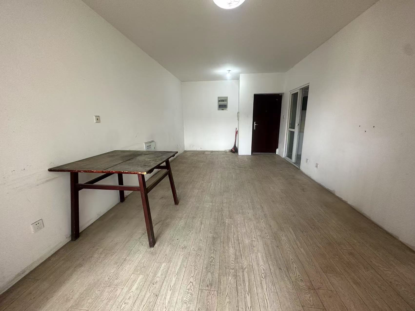 世濠花园 2室2厅1卫 92.56m&sup2;
